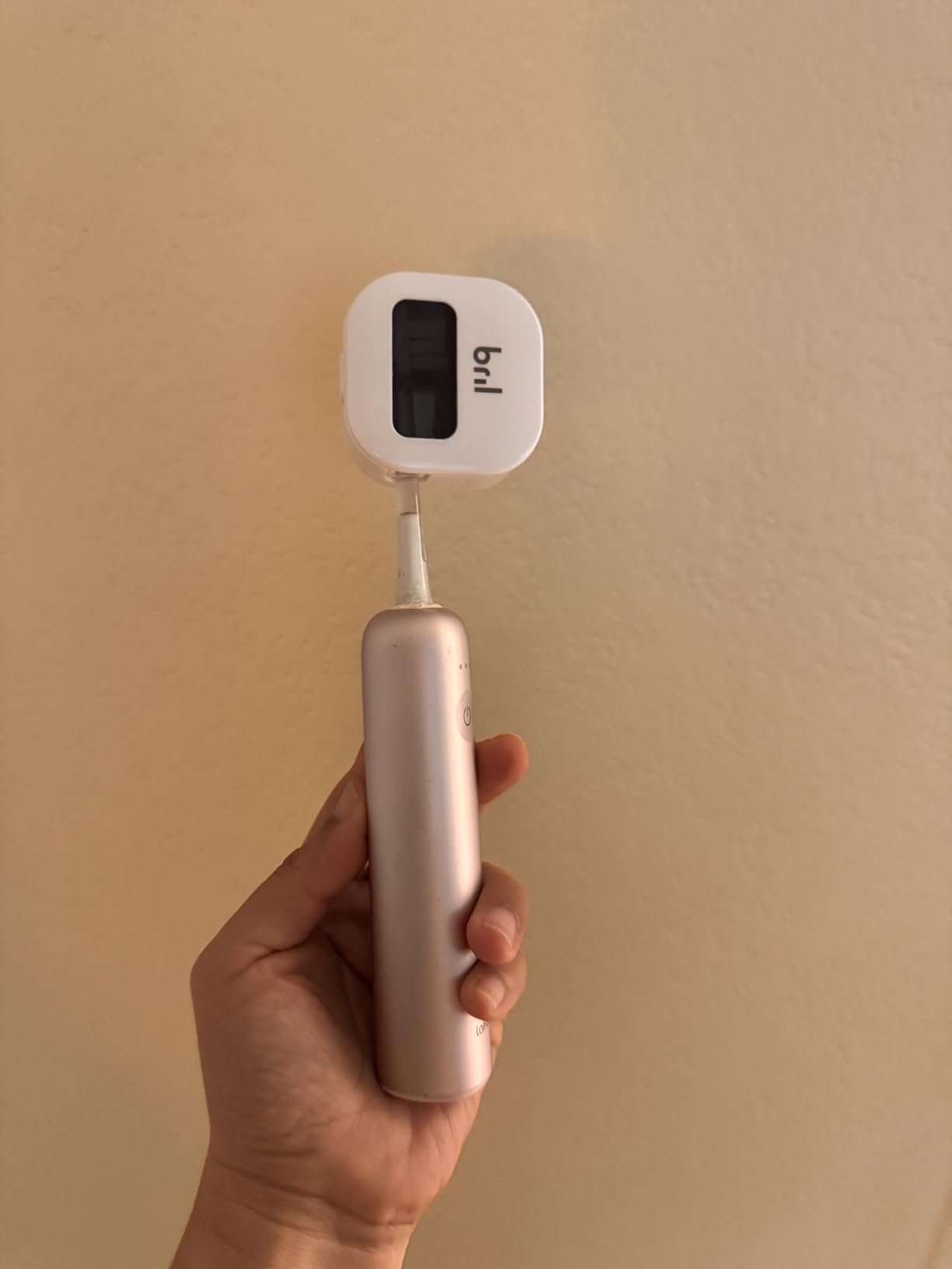 Bril UV-C Toothbrush Sanitizer and Holder – Wall Mounted, Rechargeable, 30-Day Battery, Magnetic Mount, Fits Electric and Manual Brushes, Portable Travel Case, Auto-Shutoff – White customer photo 1