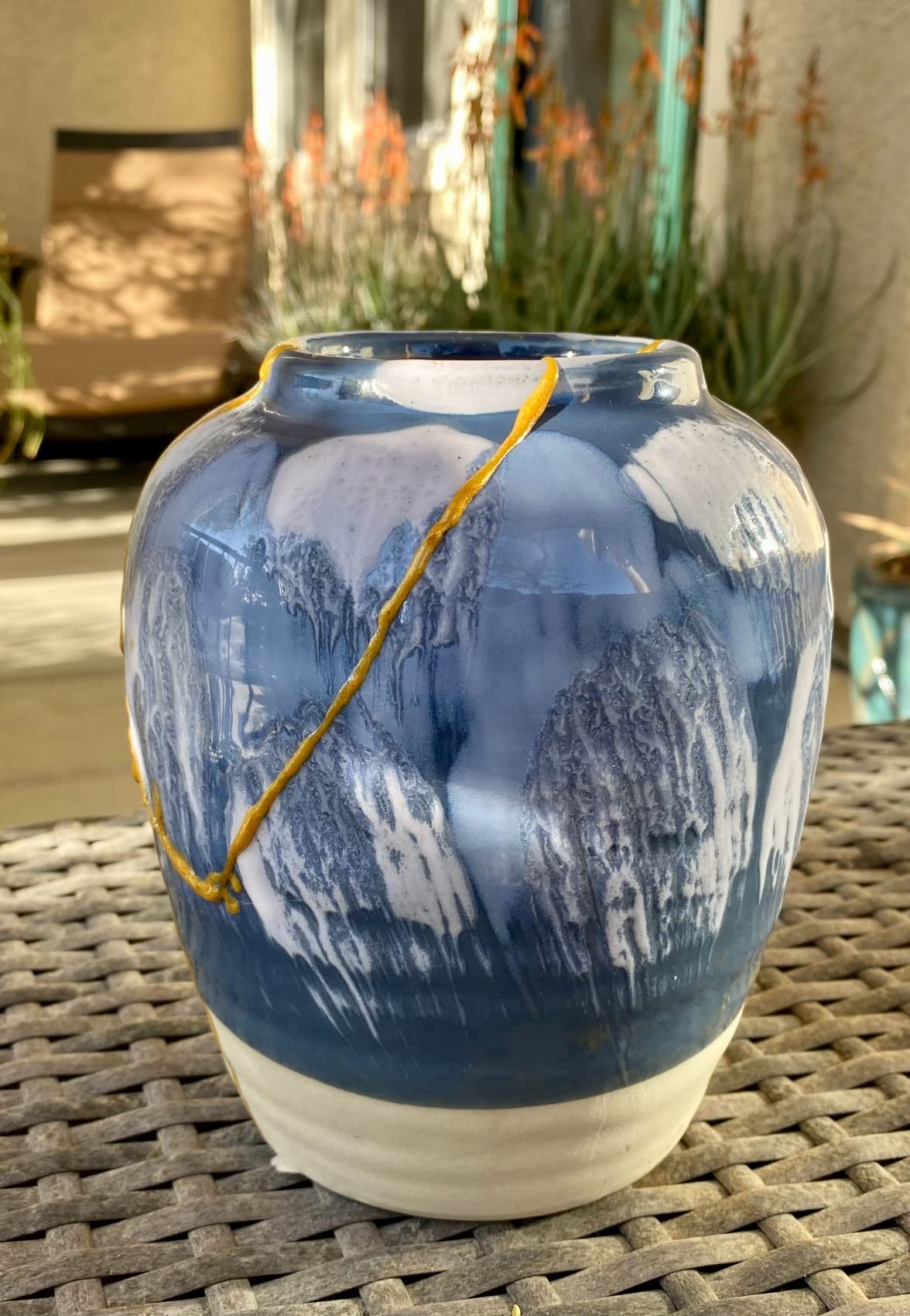 1DFAUL Kintsugi Repair Kit Gold, Japanese Kintsugi Kit Improve Your Ceramic | Repair Your Meaningful Pottery with Gold Powder Medium, Perfect for Beginners Restoring Meaningful Gifts customer photo 1