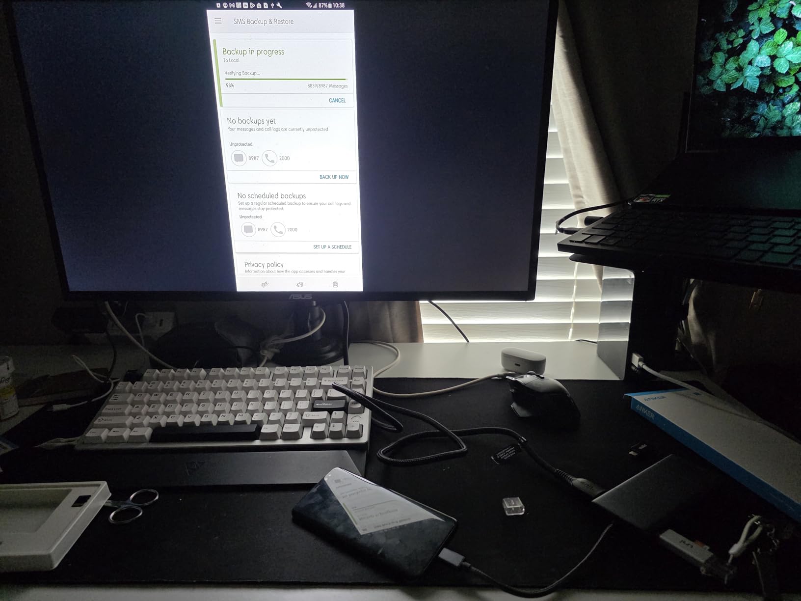 Anker USB-C Hub, 11-in-1 Docking Station Dual Monitor with 4K HDMI and DP customer photo 1