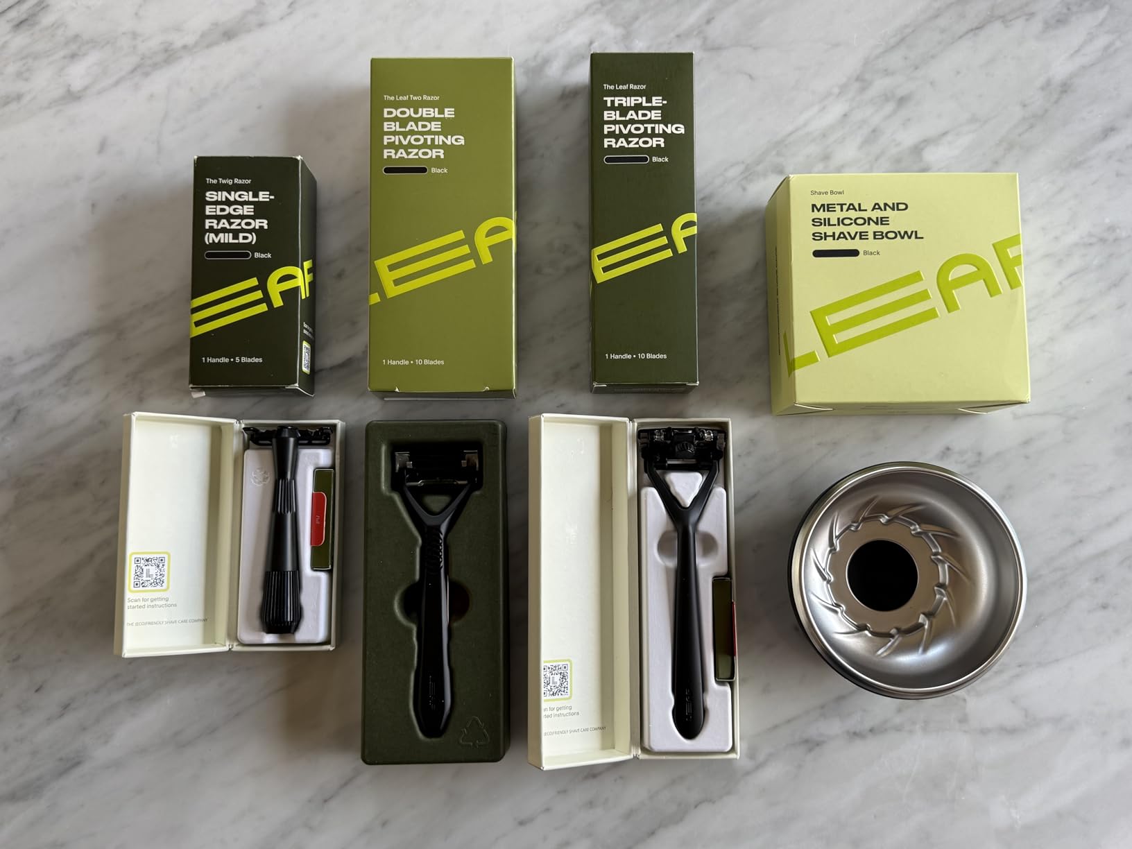 Leaf Shave Twig Razor - All-Metal Single Blade Razor, 5 Blades - Black customer photo 1