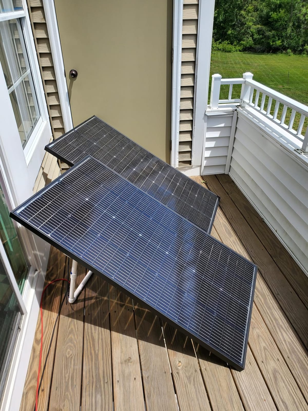 JJN 100 Watt Solar Panels, 10BB Monocrystalline 12V 23% High Efficiency PV customer photo 1