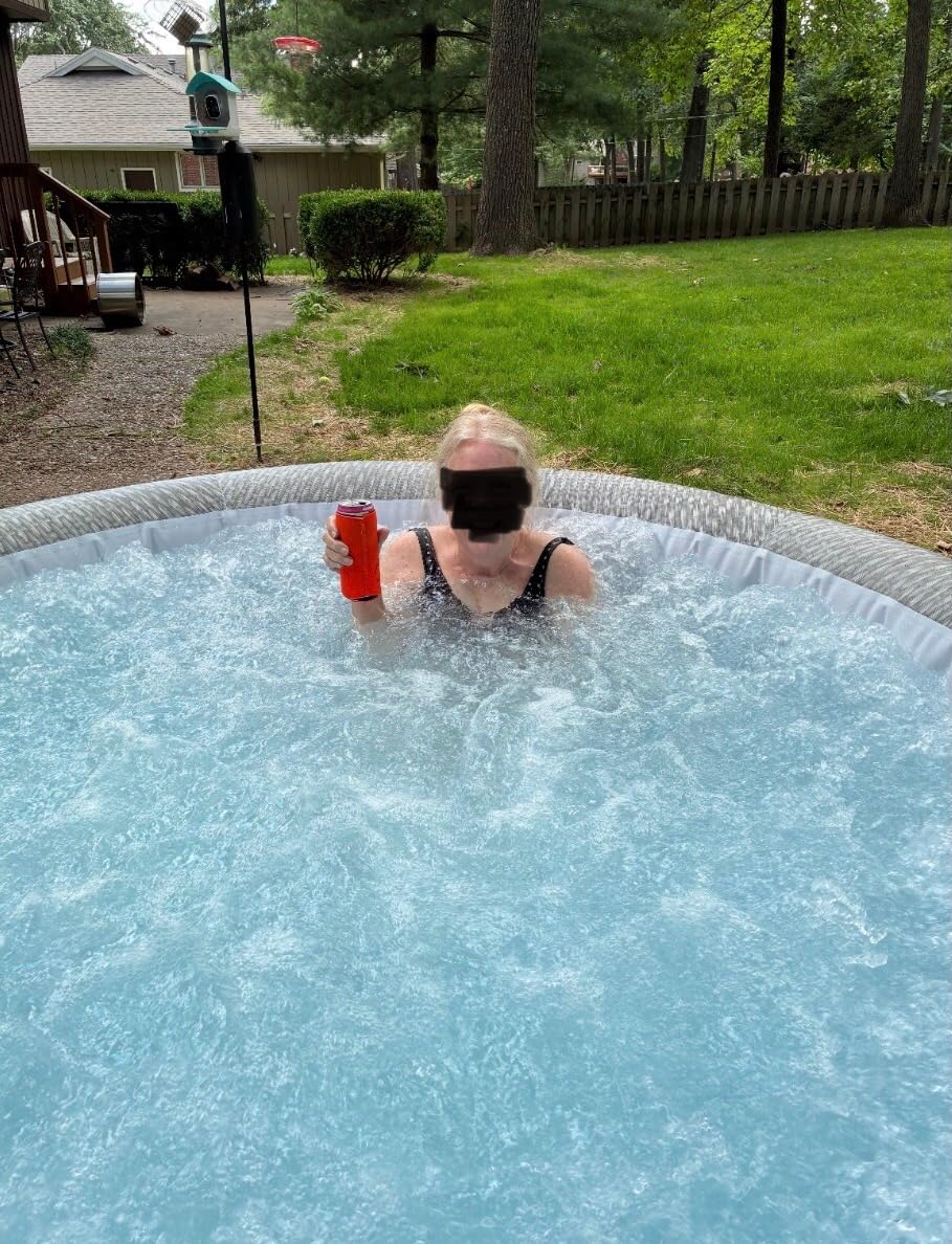 Coleman SaluSpa AirJet 7 Person Inflatable Hot Tub Round Portable Outdoor Spa with 180 Soothing AirJets and Insulated Cover, Gray, Sicily (Standard) customer photo 2