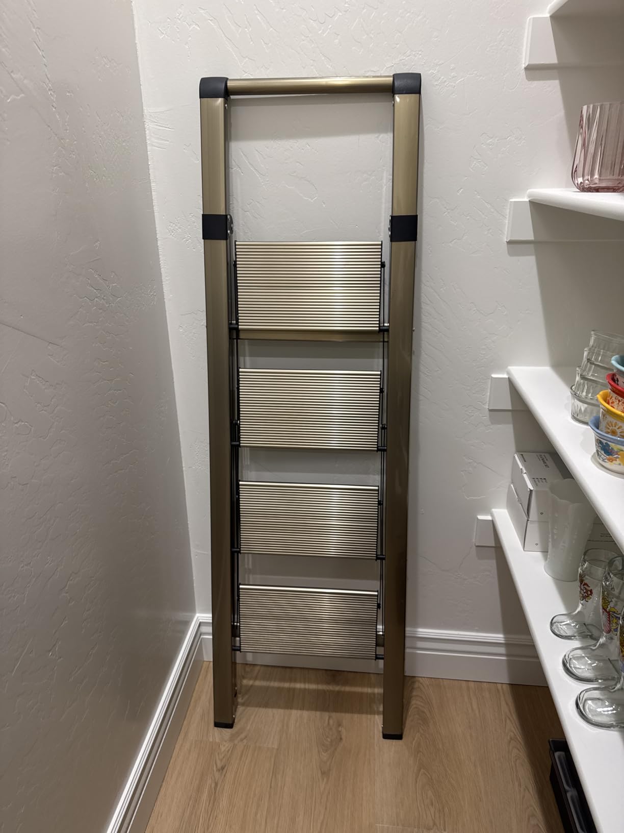 5 Step Ladders for Home, 300lbs Load, 46'' Top Step, Black | 10ft Reach; For Closets, Kitchens; Anti-Slip Feet Suit Wood, Tile, Carpet; Rigid Aluminum Pedals; Handrail Adds Balance. customer photo 1