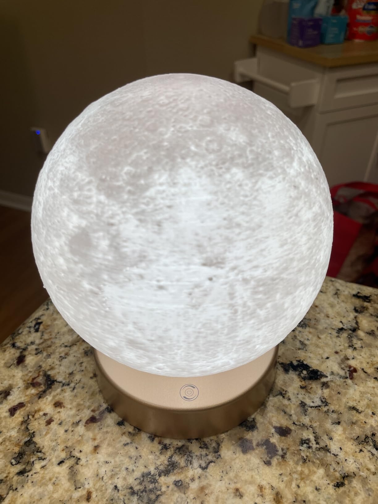 Doraubia Light Therapy Lamp,10000 Lux Sun Lamp with 3 Color Temperatures,Stepless Brightness,Timer & Memory Function, Happy Sunlight Lamp,Full Spectrum Light with Remote Control for Home, Office customer photo 1