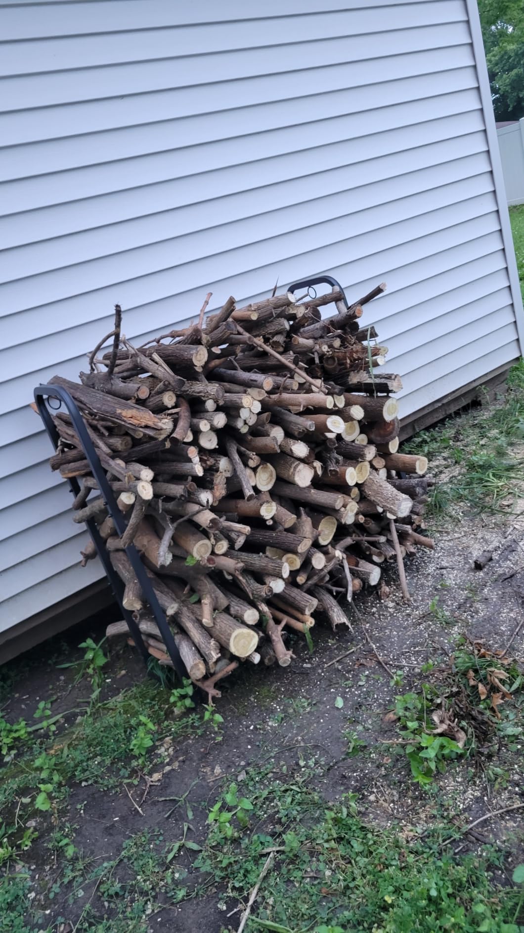 Mr IRONSTONE 4ft Firewood Rack Outdoor Indoor, Upgraded Heavy Duty Adjustable Fire Wood Rack Holds Up to 2600lbs, Fireplace Log Holder Wood Storage for Porch Patio, Easy Assembly customer photo 1