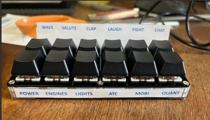 BTXETUEL Sayodevice OSU Keypad 12-Key USB Hotswappable Red Mechanical Switch Keyboard customer photo 1