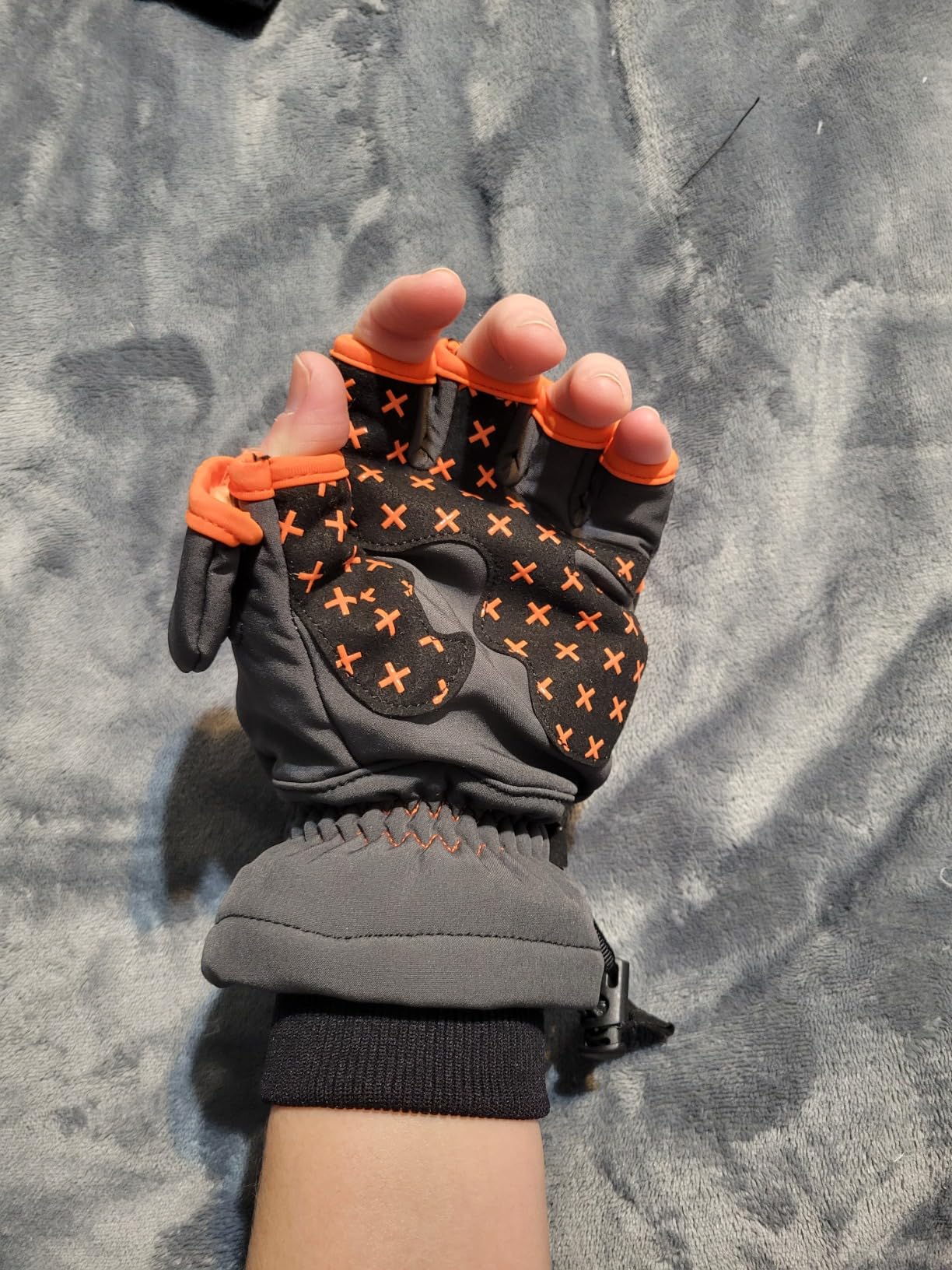 BASSDASH WinteFlex Insulated Ice Fishing Convertible Mittens customer photo 1