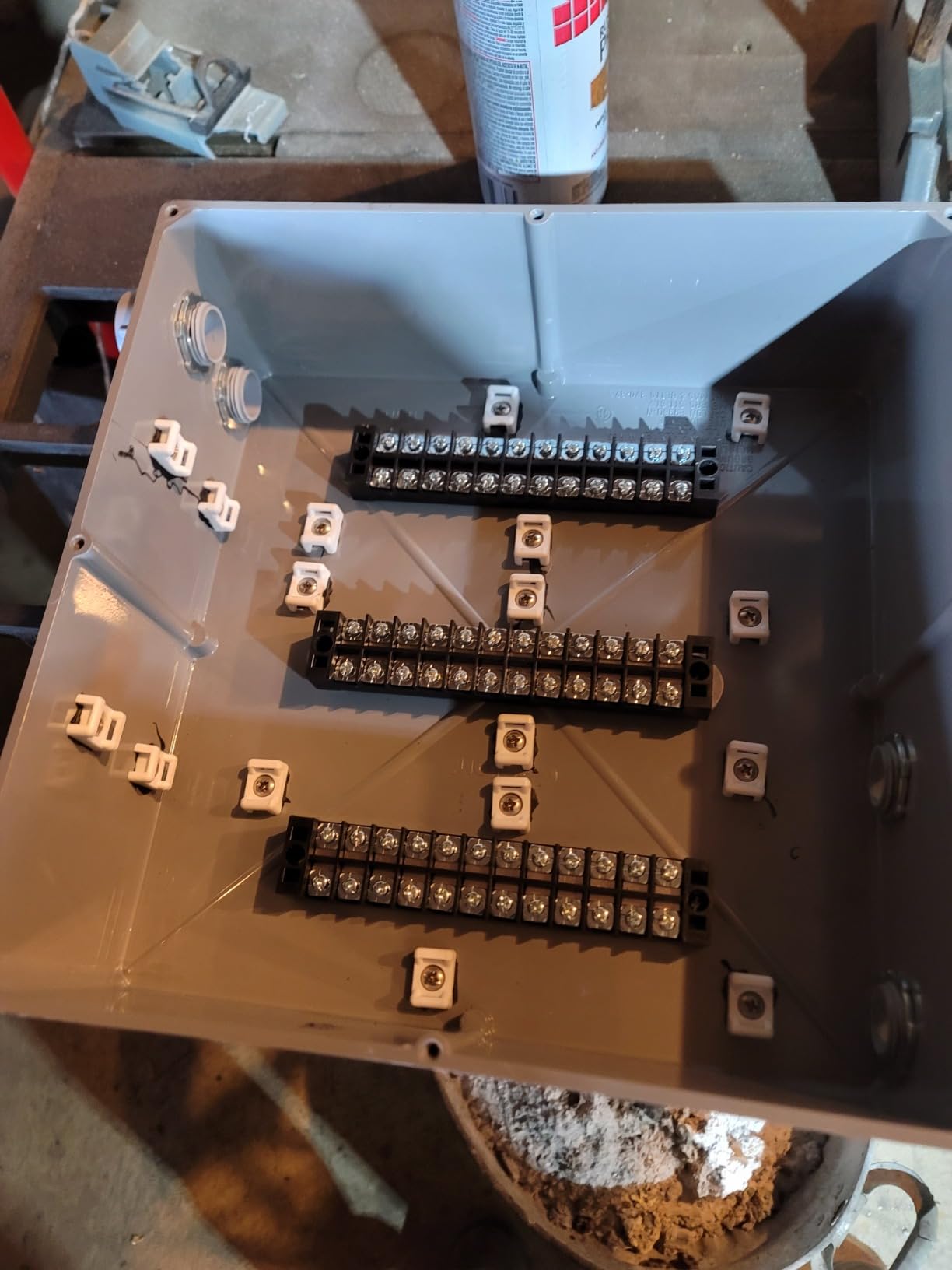 Joinfworld 35A Terminal Block 12 Position Screw Terminal Strip Dual Row with Cover and 12 Position Pre-Insulated Terminal Jumper Block - 2pcs customer photo 1