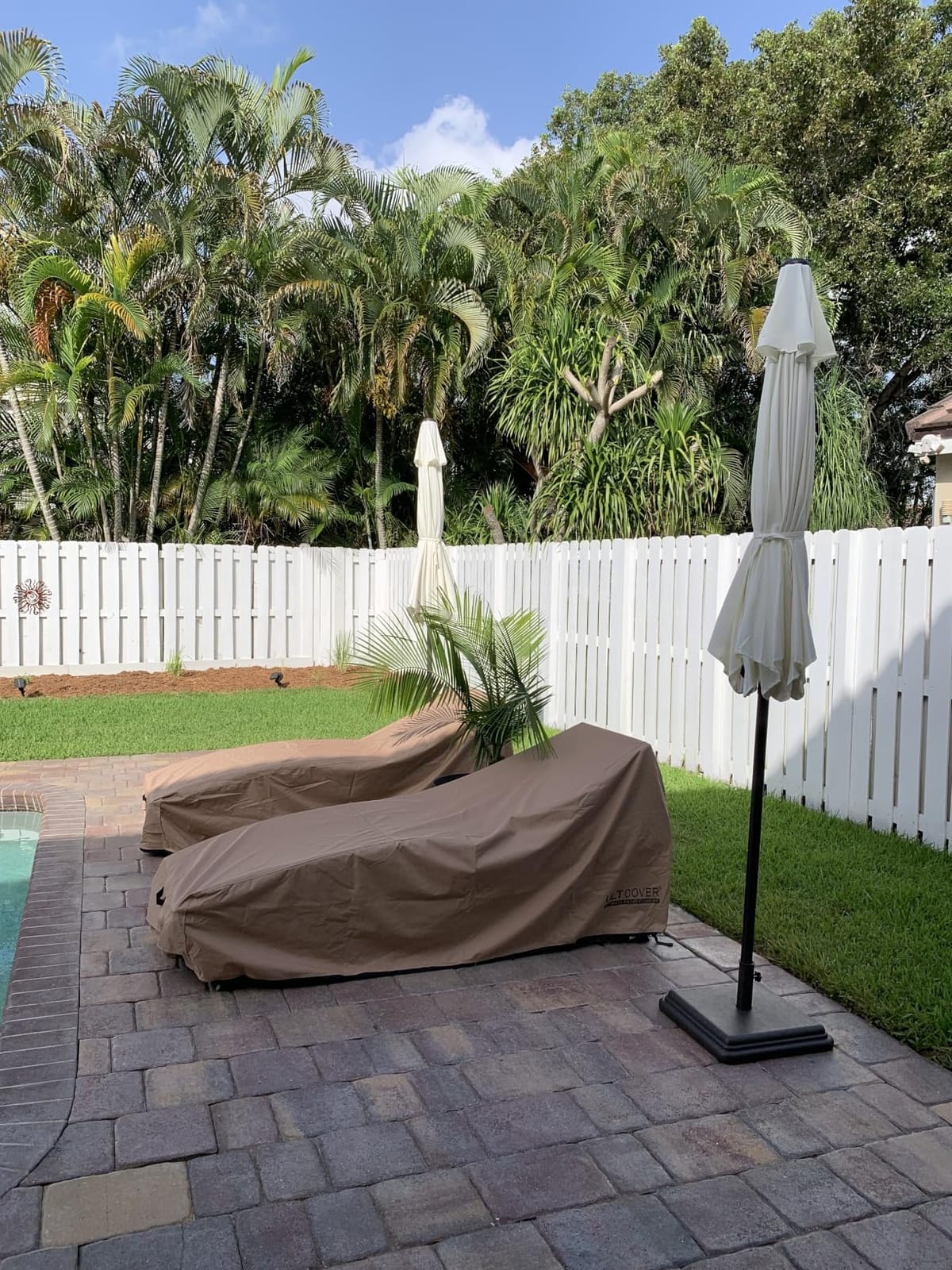 ULTCOVER Outdoor Chaise Lounge Cover 2 Pack, 80L x 28W x 30H in customer photo 1