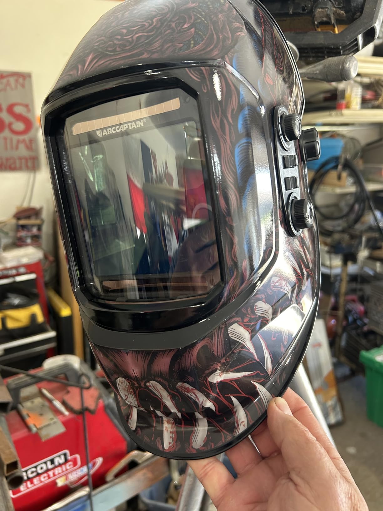 ARCCAPTAIN Auto Darkening Welding Helmet, 3.94