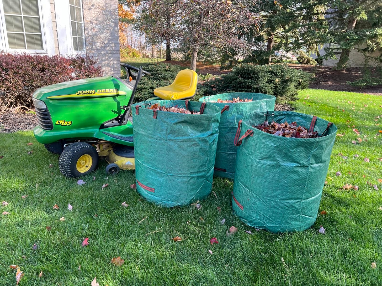 GreatBuddy 72 Gallon Leaf Bags Reusable 3 Pack, Heavy Duty Collapsible Lawn and Leaf Bag, Self-Standing with Top & Bottom Handles, PP Waterproof Yard Waste Bags for Leaves Grass Clippings Debris customer photo 2