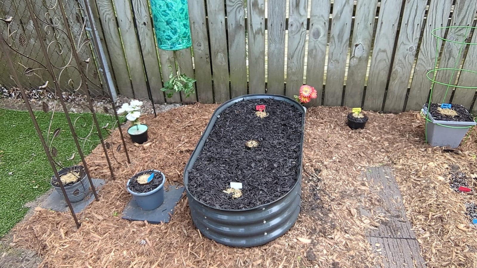 Best Choice Products 4x2x1ft Outdoor Metal Raised Garden Bed Outdoor, Oval Deep Root Planter Box for Vegetables, Flowers, & Herbs, 51 Gallon Capacity, Rubber Edge Guard, 100% Non-Toxic - Charcoal customer photo 1
