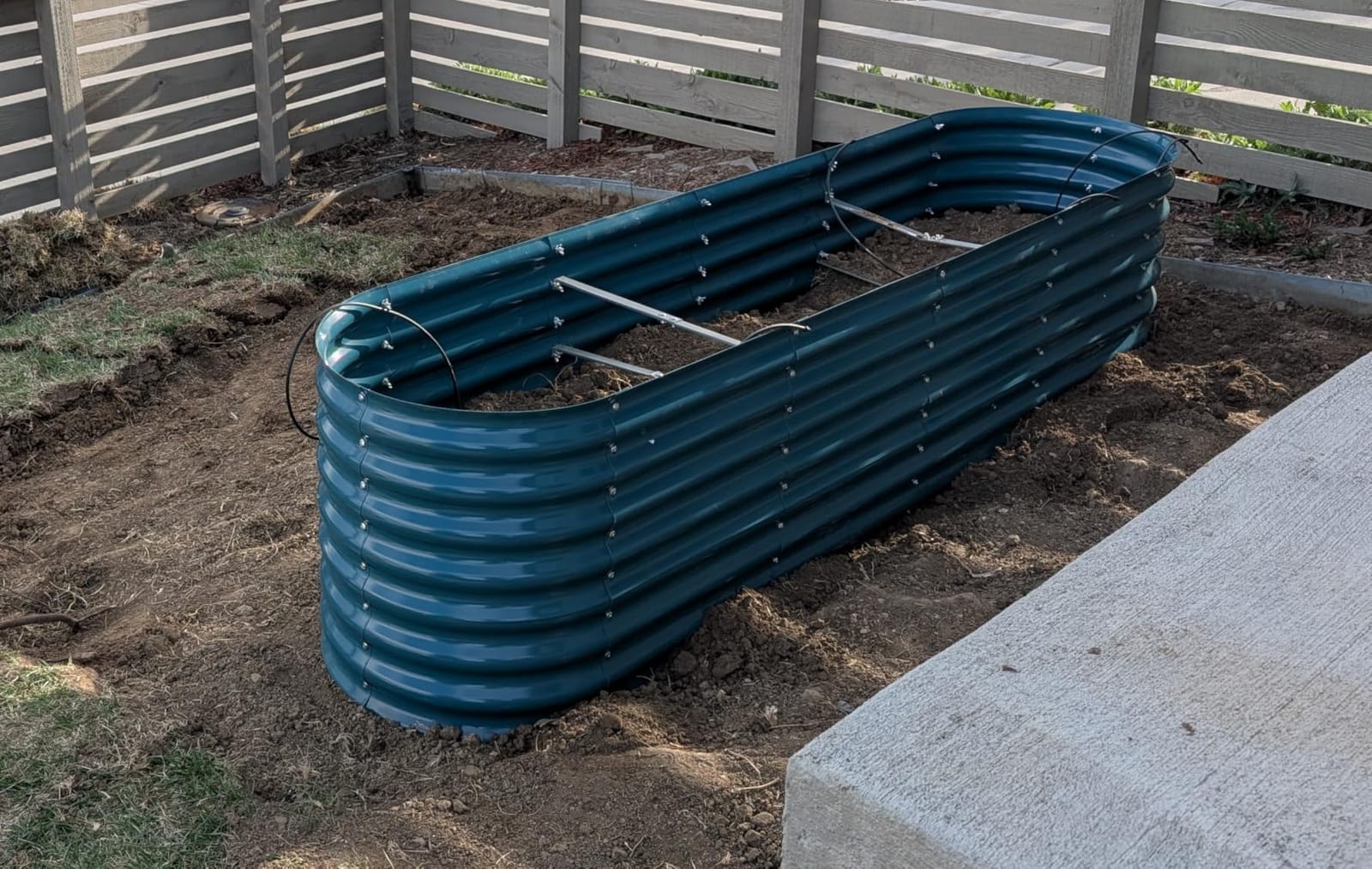 Best Choice Products 8x2x2ft Metal Raised Garden Bed, Oval Outdoor Deep Root Planter Box for Vegetables, Herbs w/ 4 Support Bars, 215 Gal Capacity - Charcoal customer photo 1