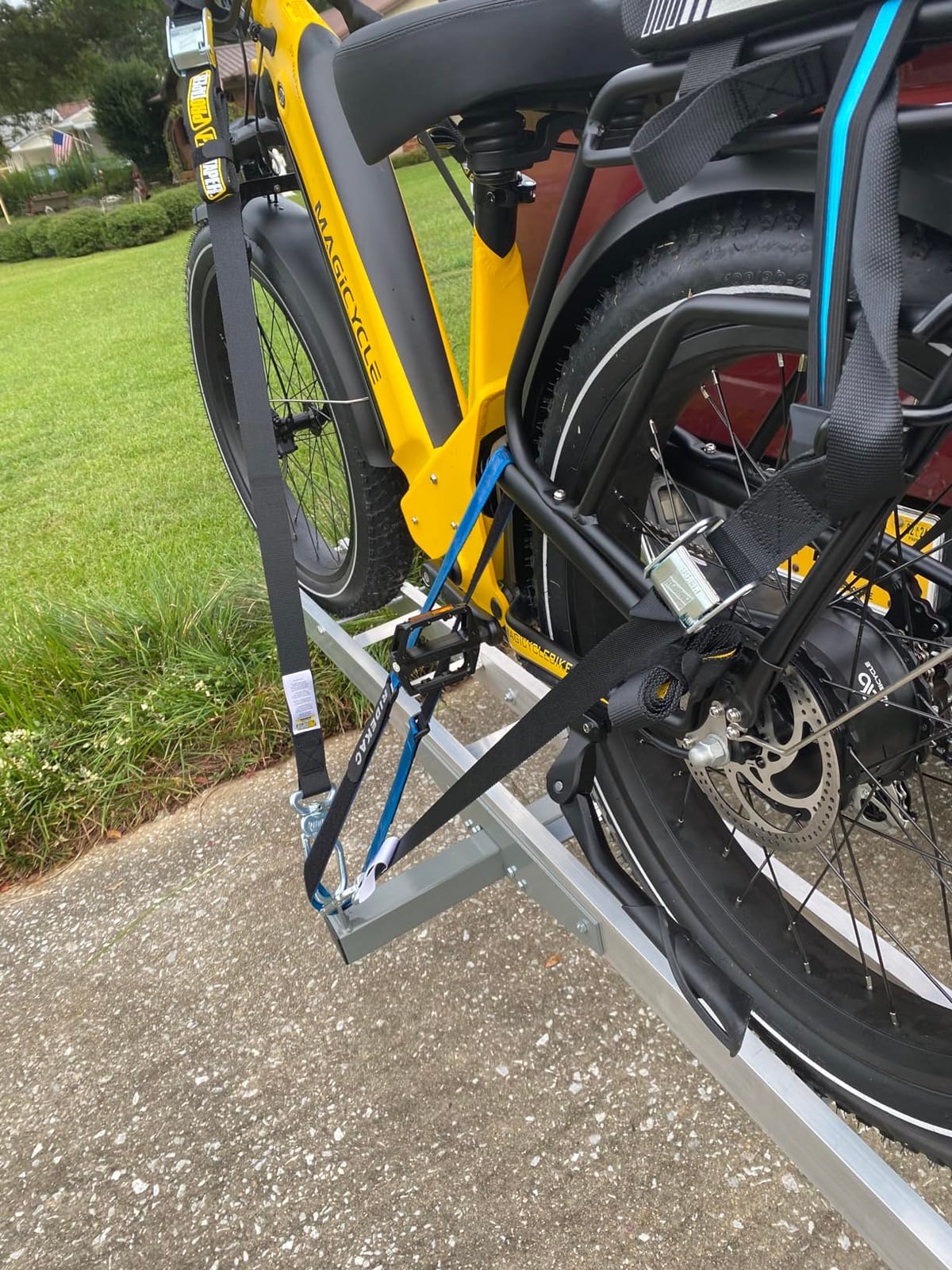 Black Widow eBike Rack with Ramp, 400 lb Cap, Fat Tire Bike Carrier customer photo 2