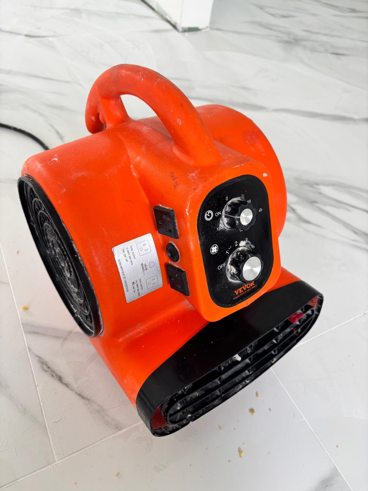 VEVOR Air Mover, 1/4 HP 1000 CFM Carpet Dryer for Cooling and Ventilating | Portable Floor Blower Fan, 4 Blowing Angles and Time Function, Adjustable Blow Angle for Janitorial, Home, Commercial Use customer photo 2