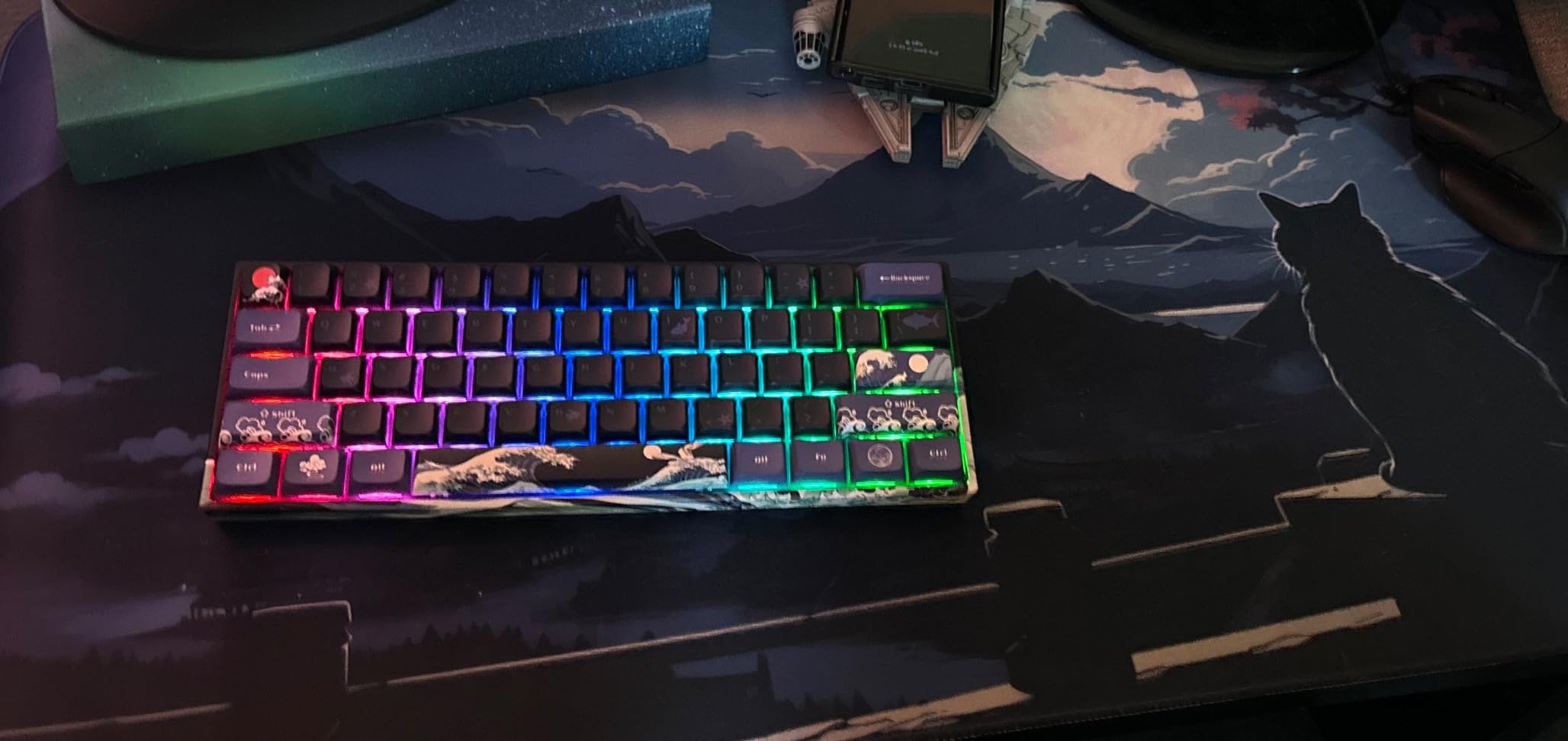 XVX 60% Gaming Keyboard, RGB 3-Modes Wireless Mechanical Keyboard, Mini 60 Percent Gamer Keyboard with Hot-Swappable Pre-lubed Linear Switch for Windows & Mac (Great Wave Off Kanagawa), M61 Pro customer photo 1