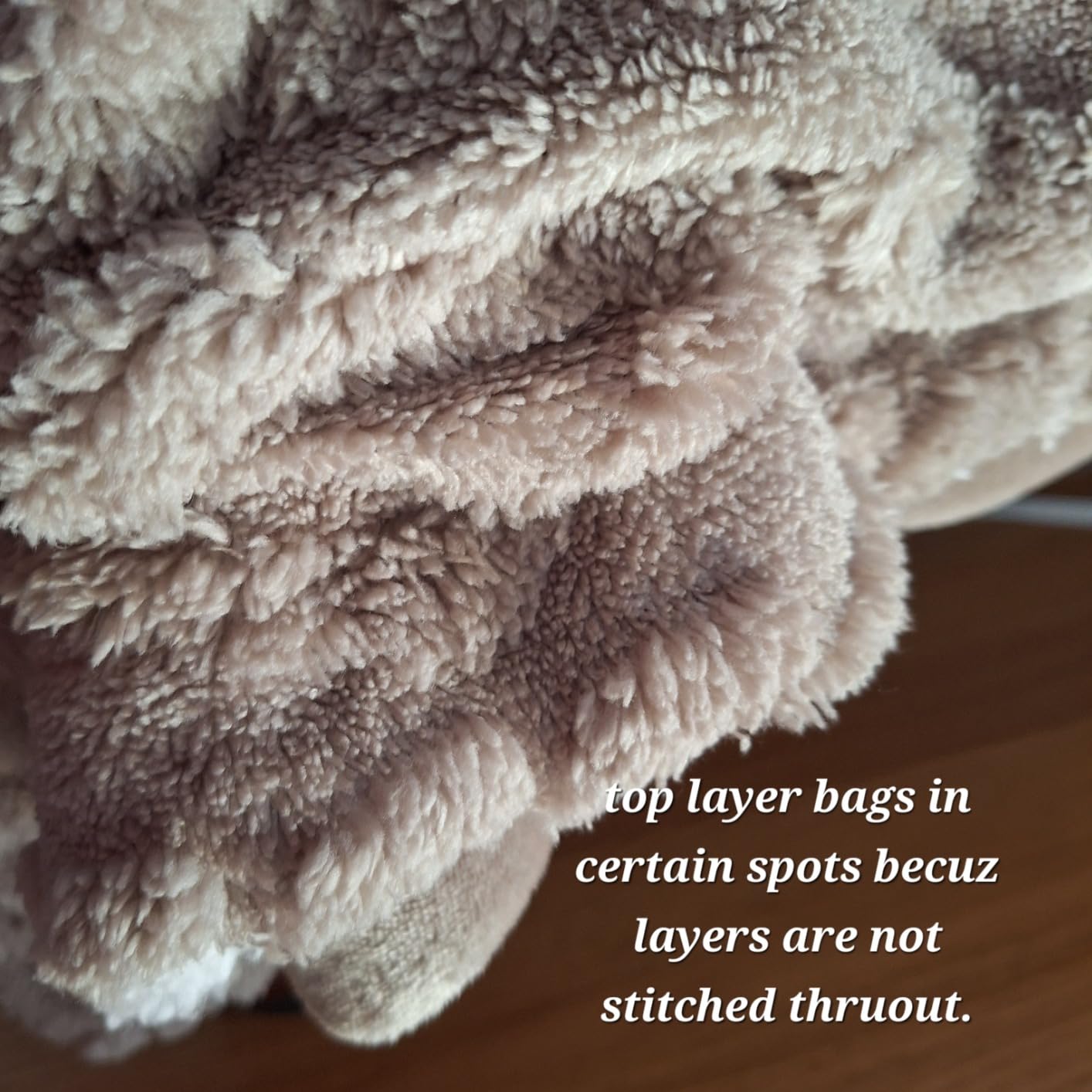 Bedsure Sherpa Fleece Blanket, Cable Jacquard Tufted, Warm, Dark Green | Ultra-Soft, Cozy, Thick for Winter, Ideal for Couch, Dorm, Living Room, Gift for Women, Stylish Home Decor, Twin, 60x80 Inches customer photo 1