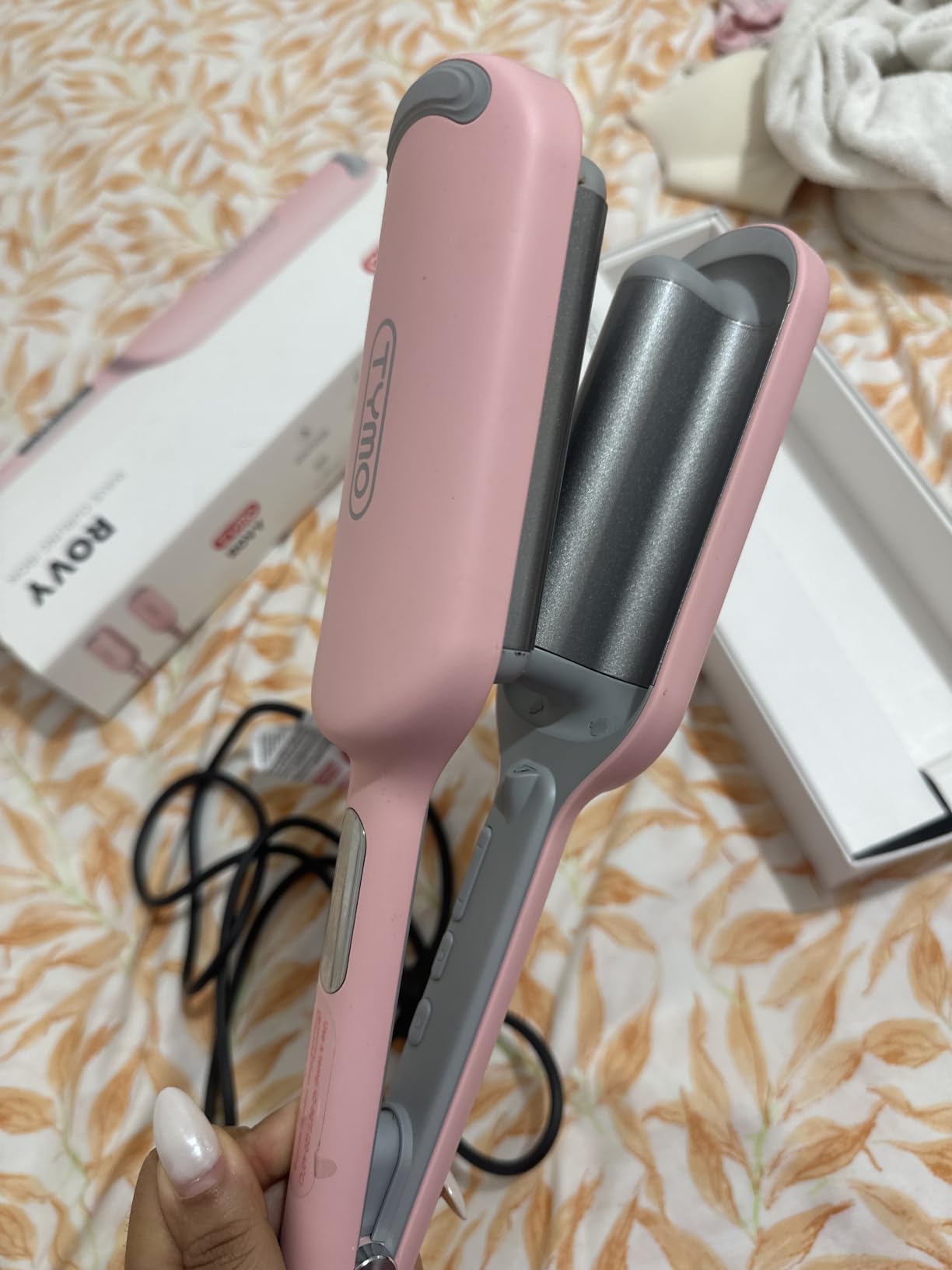Curling Iron Hair Crimper Waver, TYMO ROVY Beach Waves Hair Curler | Ionic Curling Wand, 3 Barrel Crimper Hair Tool for Women, Dual Voltage, Anti-Scald, Easy to Use, Pink, 1.25 Inch customer photo 1