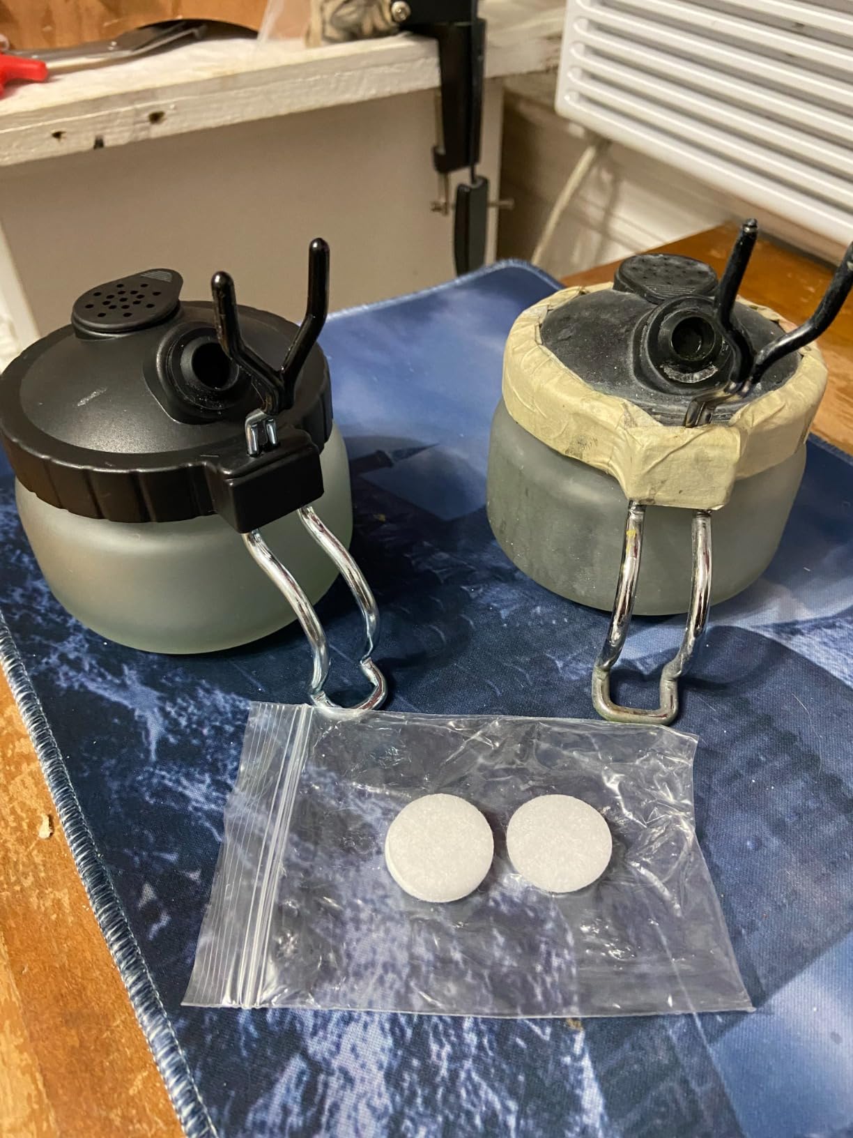 JOYABEST Airbrush Cleaning Pot with Holder - Weighted Glass Jar Waste Collector & Stabilizer customer photo 2