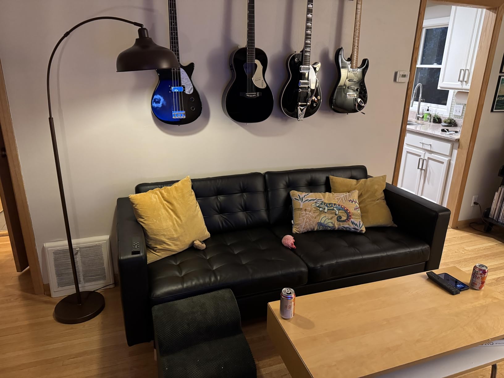 Arch Floor Lamps with Remote, Dimmable Floor Lamp 70” Black Tall Lamp customer photo 1