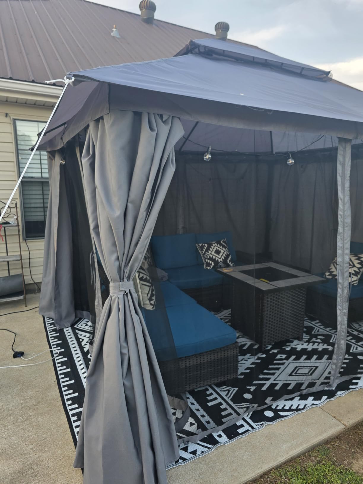 Outdoor Propane Fire Pit, 30 Inch PE Wicker Patio Firepit Table with Fire Glass for Outside Parties and Gatherings on Garden Backyard Porch customer photo 1