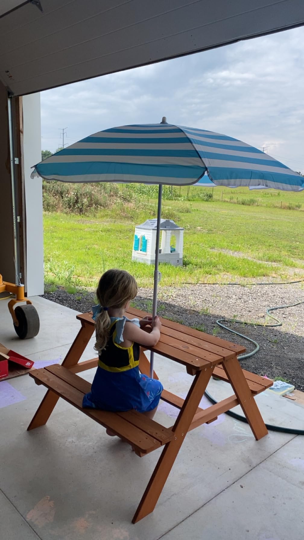 Best Choice Products Wooden Kids Picnic Table with Umbrella, Outdoor Activity Table Set with Built-in Benches, 220 lb Capacity per Bench - Aqua customer photo 1