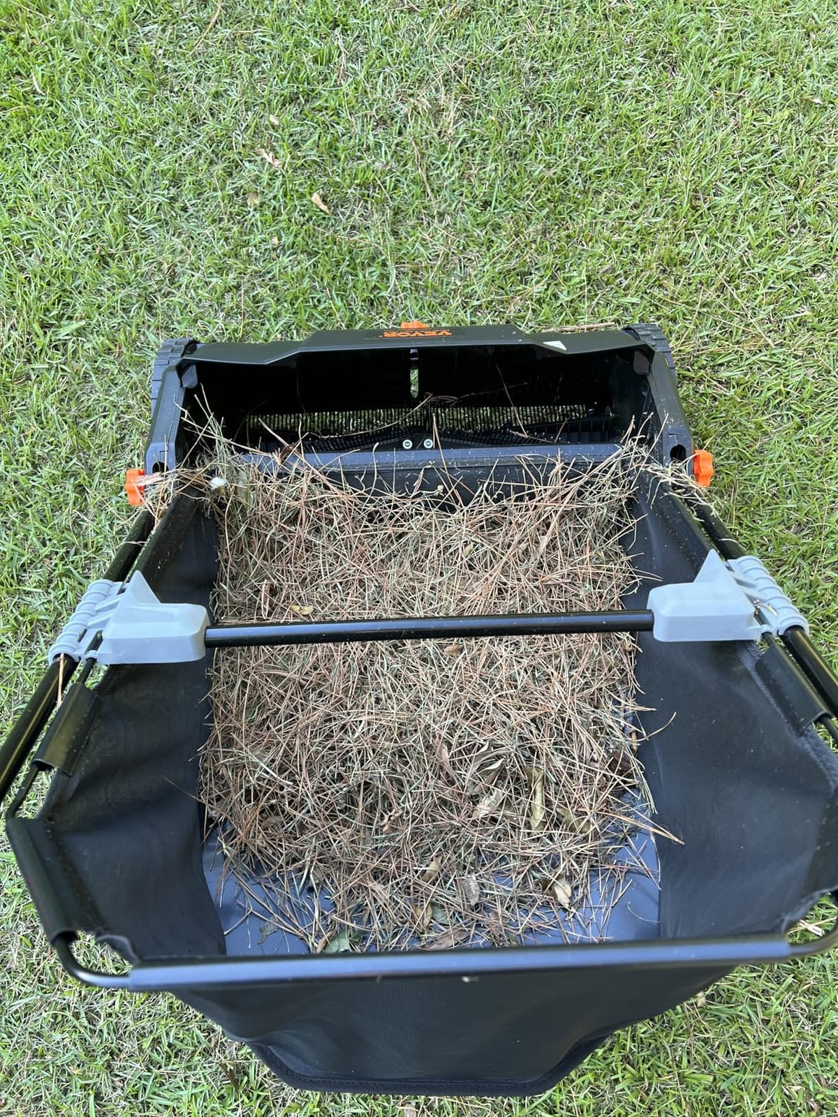 VEVOR Push Lawn Sweeper 21