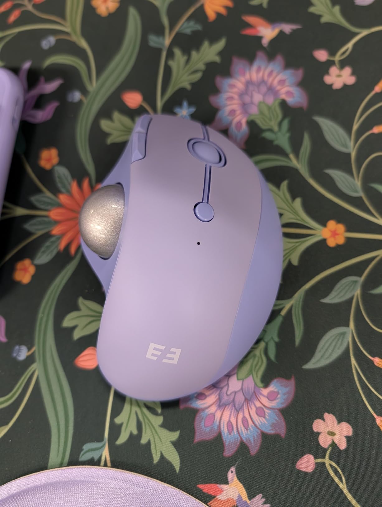 seenda Wireless Trackball Mouse, Ergonomic Bluetooth Rollerball Mice,Purple customer photo 1