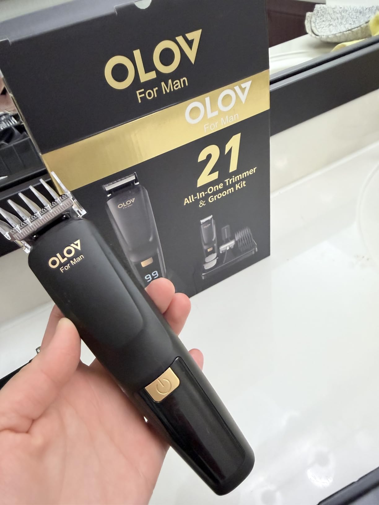 OLOV For Man Beard Trimmer, 21 Piece All-in-One Mens Grooming Kit and Hair Clipper, Nose, Ear,Body and Face, Electric Razor with USB Recharge Dock customer photo 2