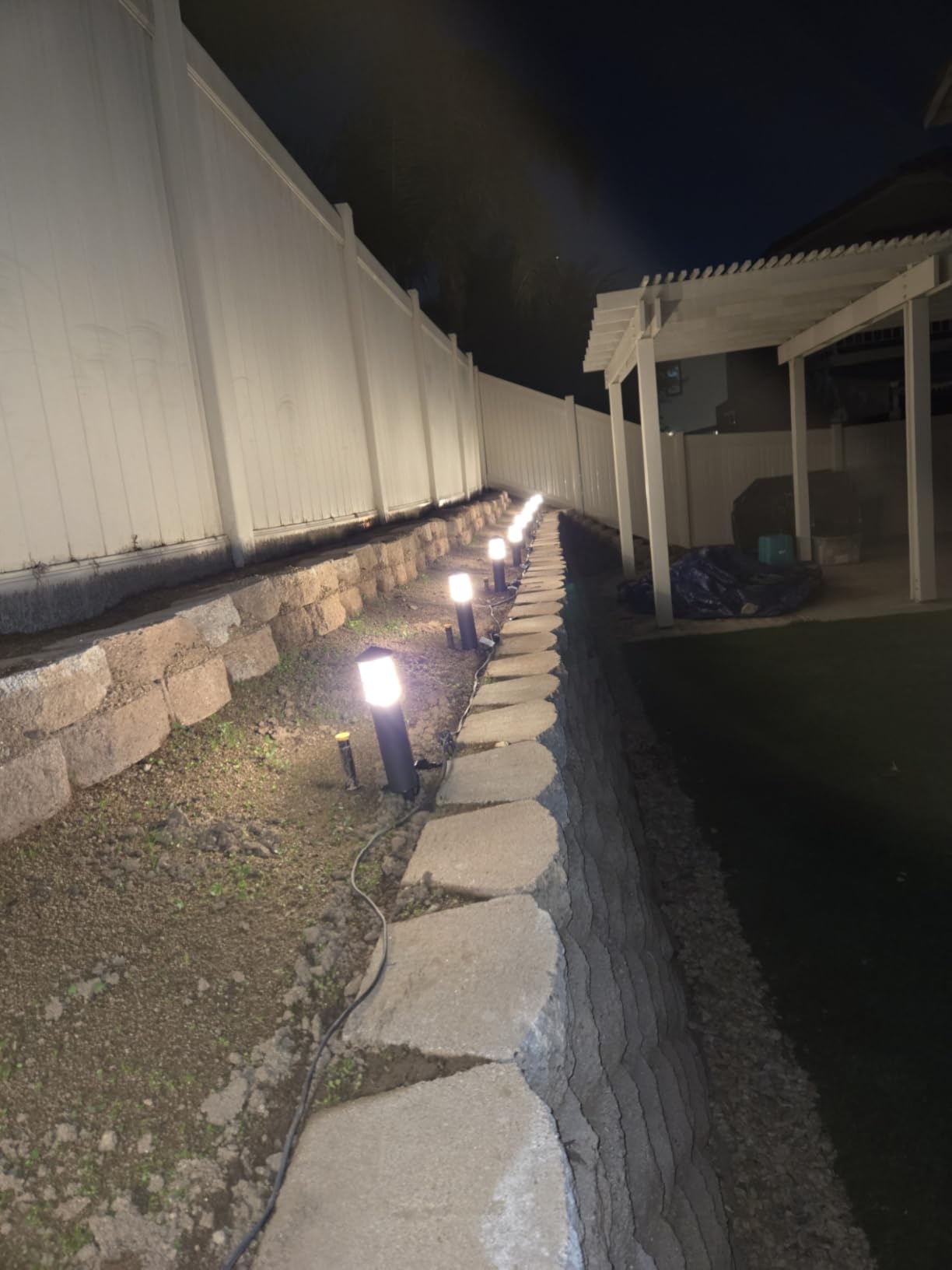 SUNVIE 12-Pack Low Voltage Landscape Pathway Lights 3W Outdoor Landscape Lighting 3000K 12-24V LED Bollard Path Lights Wired CRI 90+ Aluminum Pathway Lighting for Walkway Yard Garden, ETL Listed Cord customer photo 1