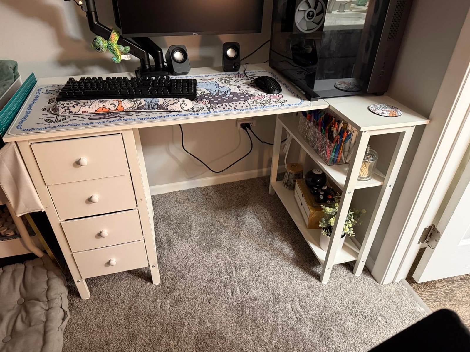 Lufeiya L Shaped Desk with Drawers & Storage Shelves, 47 Inch Small Reversible Corner Desk with Power Outlet for Home Office Bedroom, L-Shaped Gaming PC Computer Desks with Fabric Drawer, Rustic Brown customer photo 2