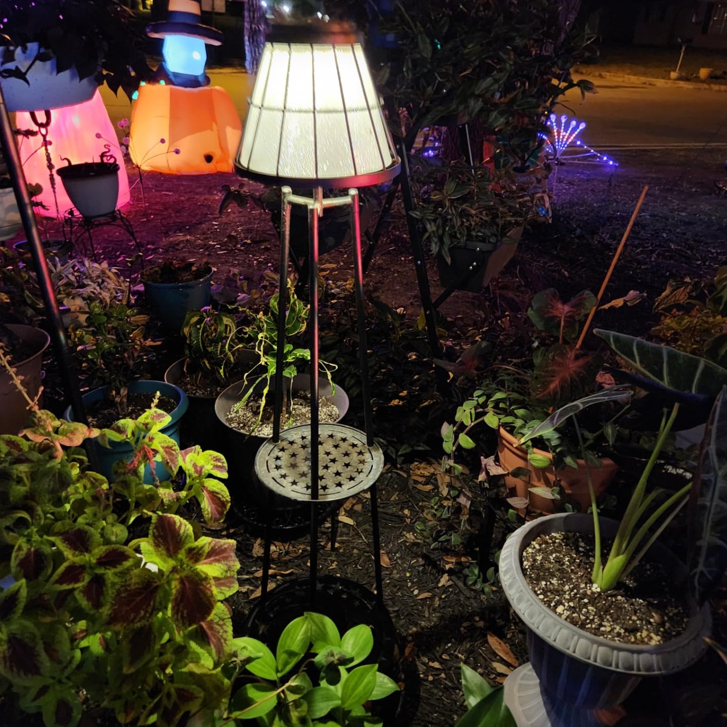 2 Pack Solar Lights with Plant Stands, 45.4'' Waterproof Outdoor Metal Solar Floor Lamps for Patio Deck Yard Pathway Porch Garden customer photo 1