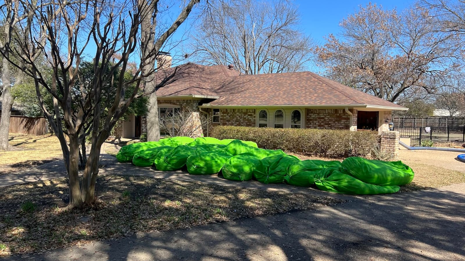 (10) Insulation Vacuum Bag RAM Heavy Duty ECO+ Bags 7 FT X 4 FT Holds 88 CF / 400 LBS Low DUST 2.4 Fabric Strength - 10 Pack. Largest and Toughest Green Bag on The Market. customer photo 2