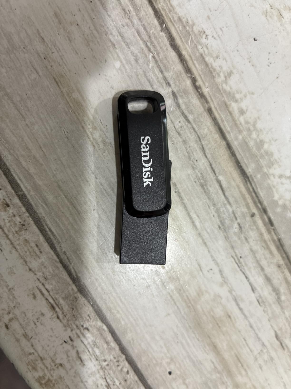 SANDISK 1TB Ultra Dual Drive Go, USB-C & USB-A, Up to 400MB/s Read Speeds customer photo 2