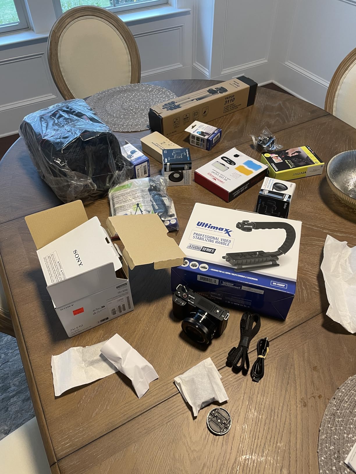 Sony ZV-E10 + 16-50mm Lens, LED Light, Microphone, 128GB Extrem Speed, U-Grip, Filters, Tripod, Case, Software, & More - Pro Video Bundle (38pc) customer photo 2