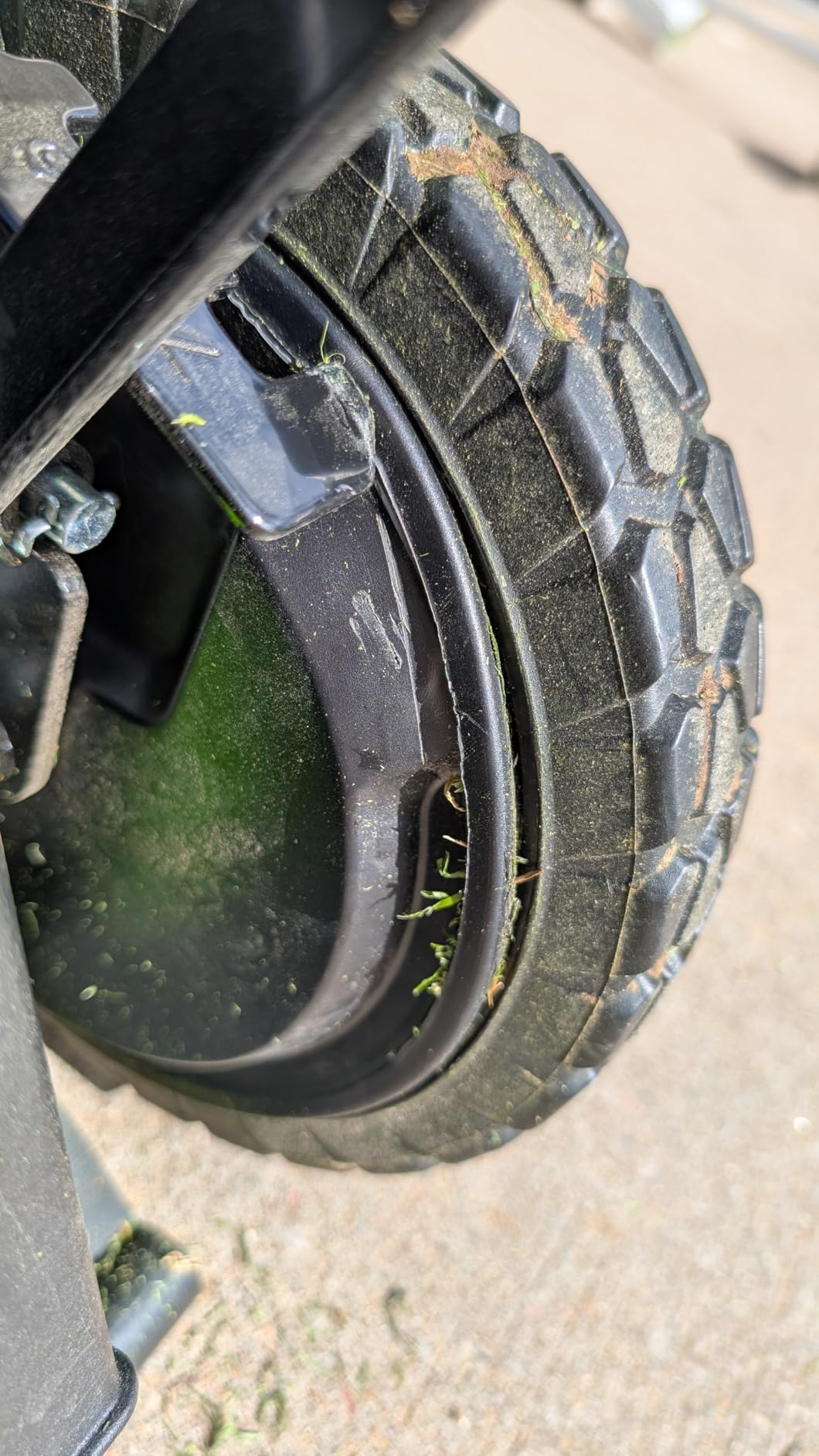 Greenworks 80V 25in Self-Propelled Lawn Mower, 4.0 Ah Battery and Charger customer photo 1