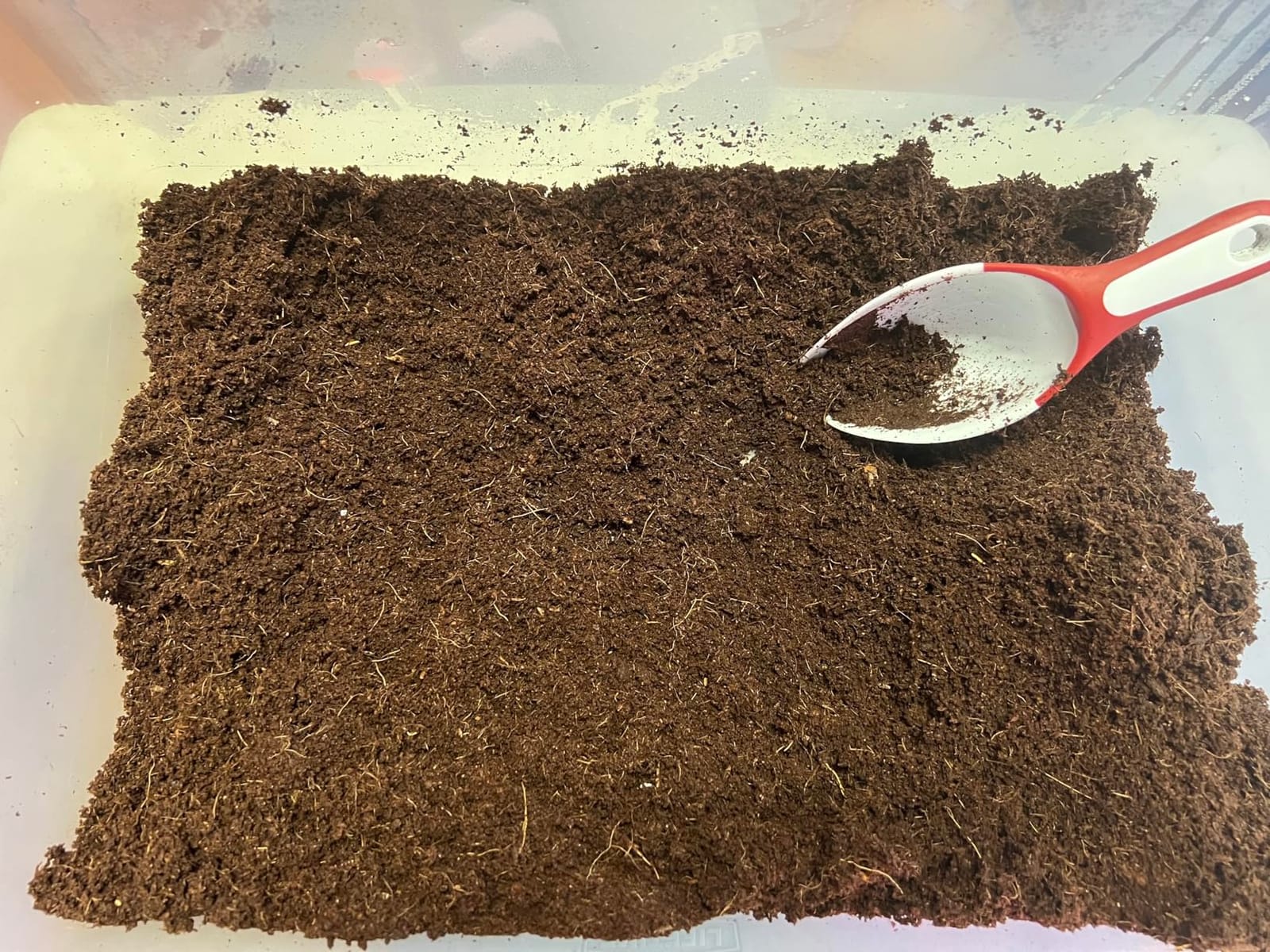 Gro-Med Organic Coco Coir Block Enriched with Plant Food Potting Soil 11 lb customer photo 1