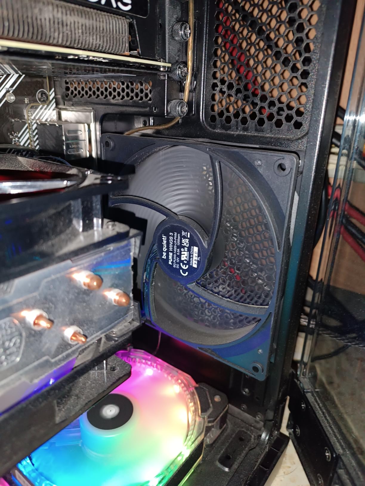 be quiet! Pure Wings 3 140mm Quiet PWM Case Fan | High top-end Speed with Low Minimum RPM | Extraordinary air Pressure | BL108 customer photo 1
