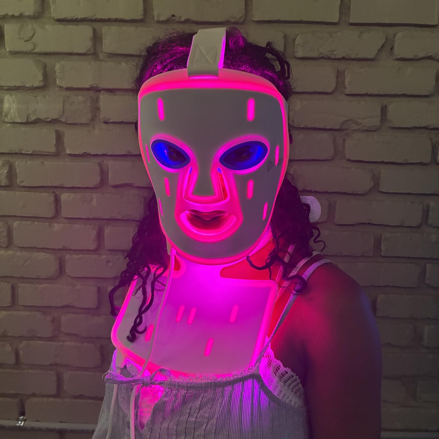 LifePro Revitaglow Red Light Therapy Mask - Triple Chip LED Face Mask customer photo 1