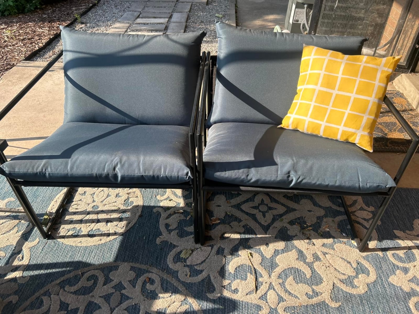 Tangkula Sling Accent Chair, Indoor Outdoor Leisure Chair with Seat & Back Cushions, Weatherproof Seat Fabric & Sturdy Metal Frame, Modern Ergonomic Lounge Chair for Living Room, Balcony (Navy) customer photo 2