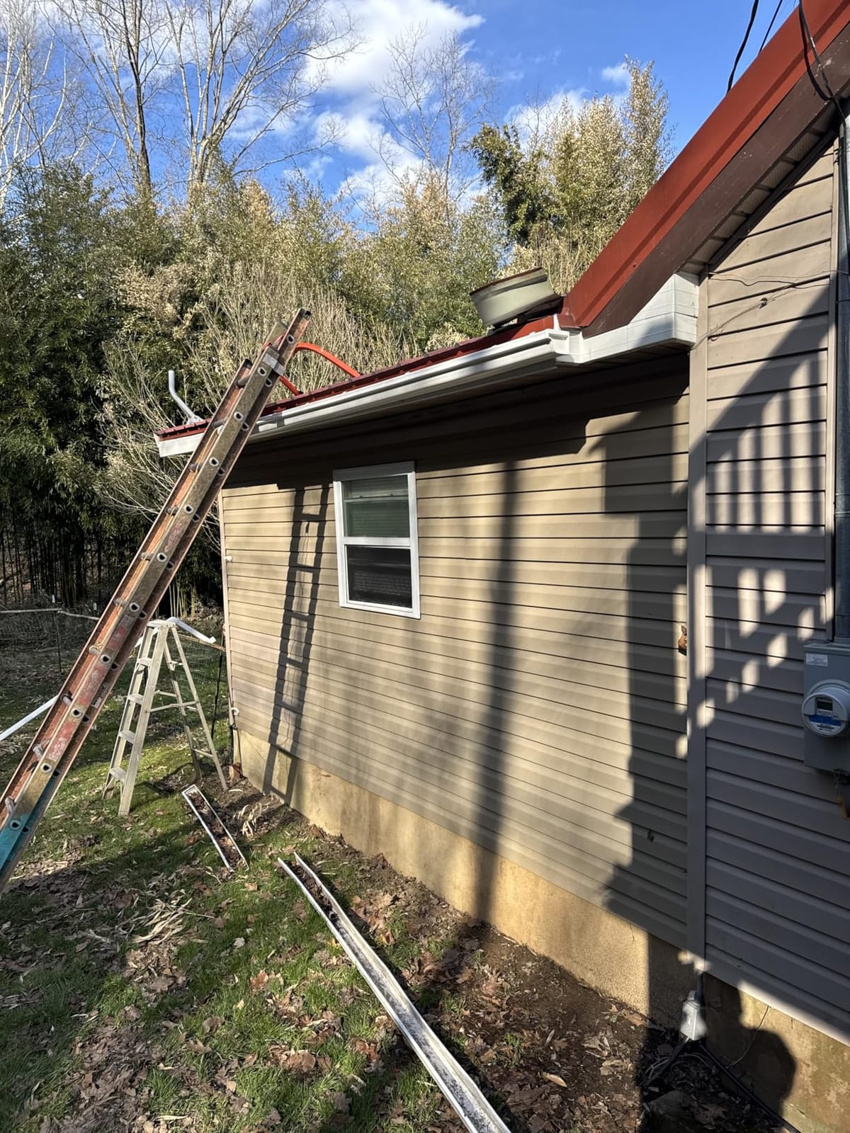 Ladder Stabilizer, Heavy Duty Steel Ladder Roof Hook Ladder Stabilizer with Wing Span/Wall Extension Accessory customer photo 2