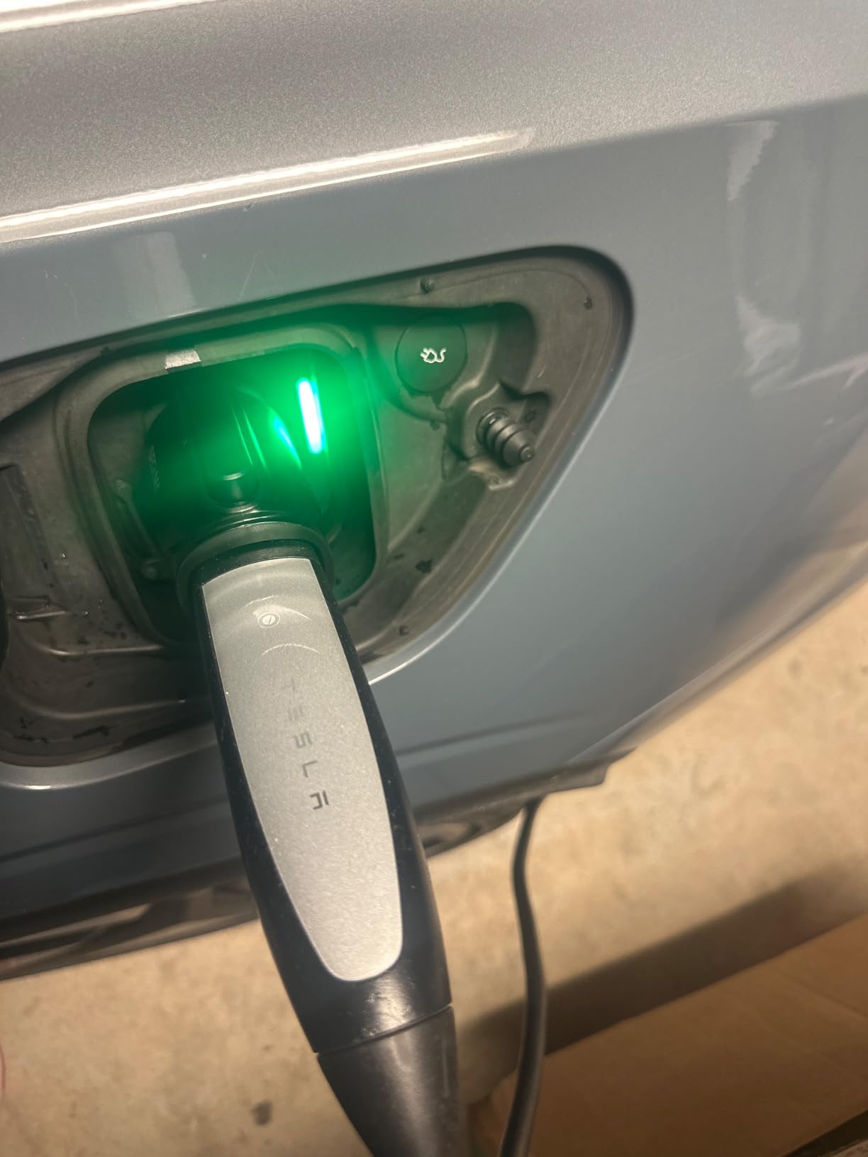 NACS to J1772 Adapter, Max 80Amp 250V J1772 EV Charging Adapter to Tesla Charger, Compatible with Tesla High Power Wall Connector, Home Mobile Chargers, Destination Charger, Suits for SAE J1772 EVs customer photo 2