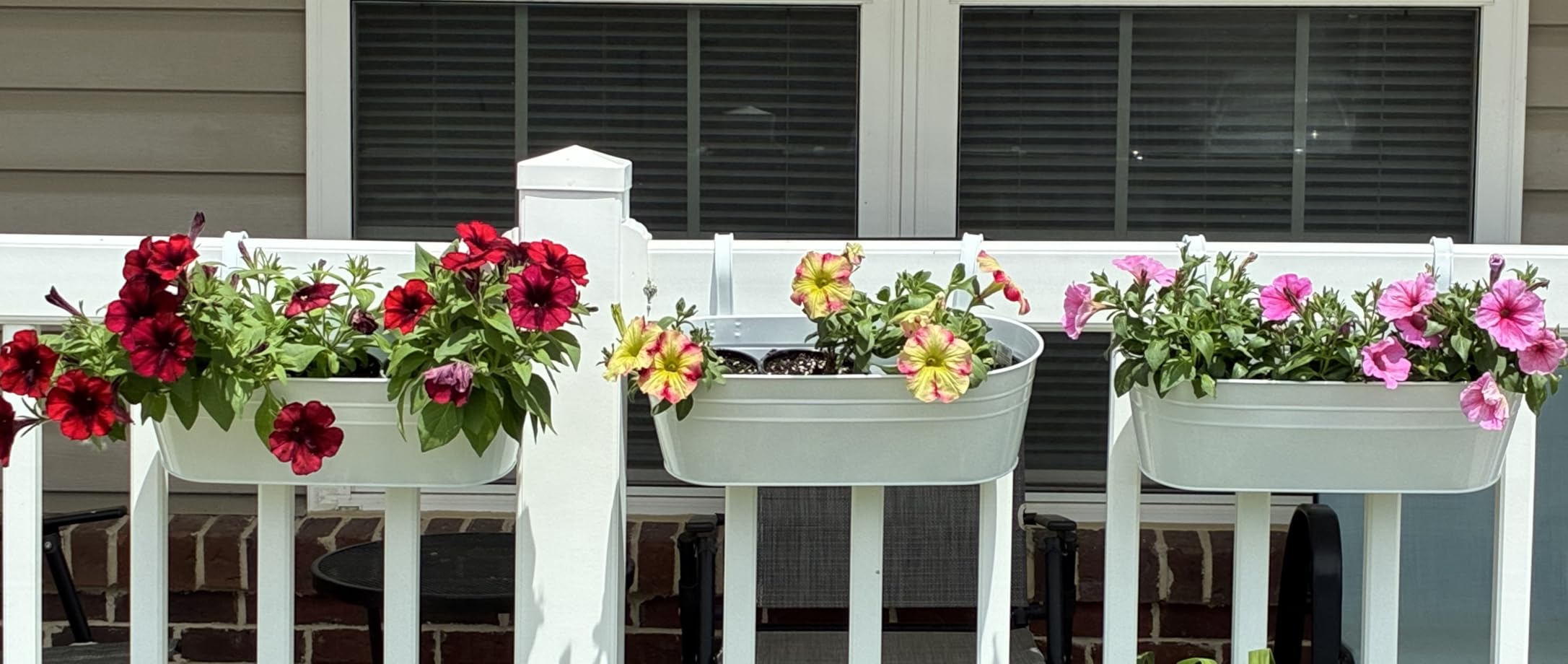 Dahey 15 Inches Railing Planter Box 3 Pcs Metal Hanging Flower Pots, Black | 2.7