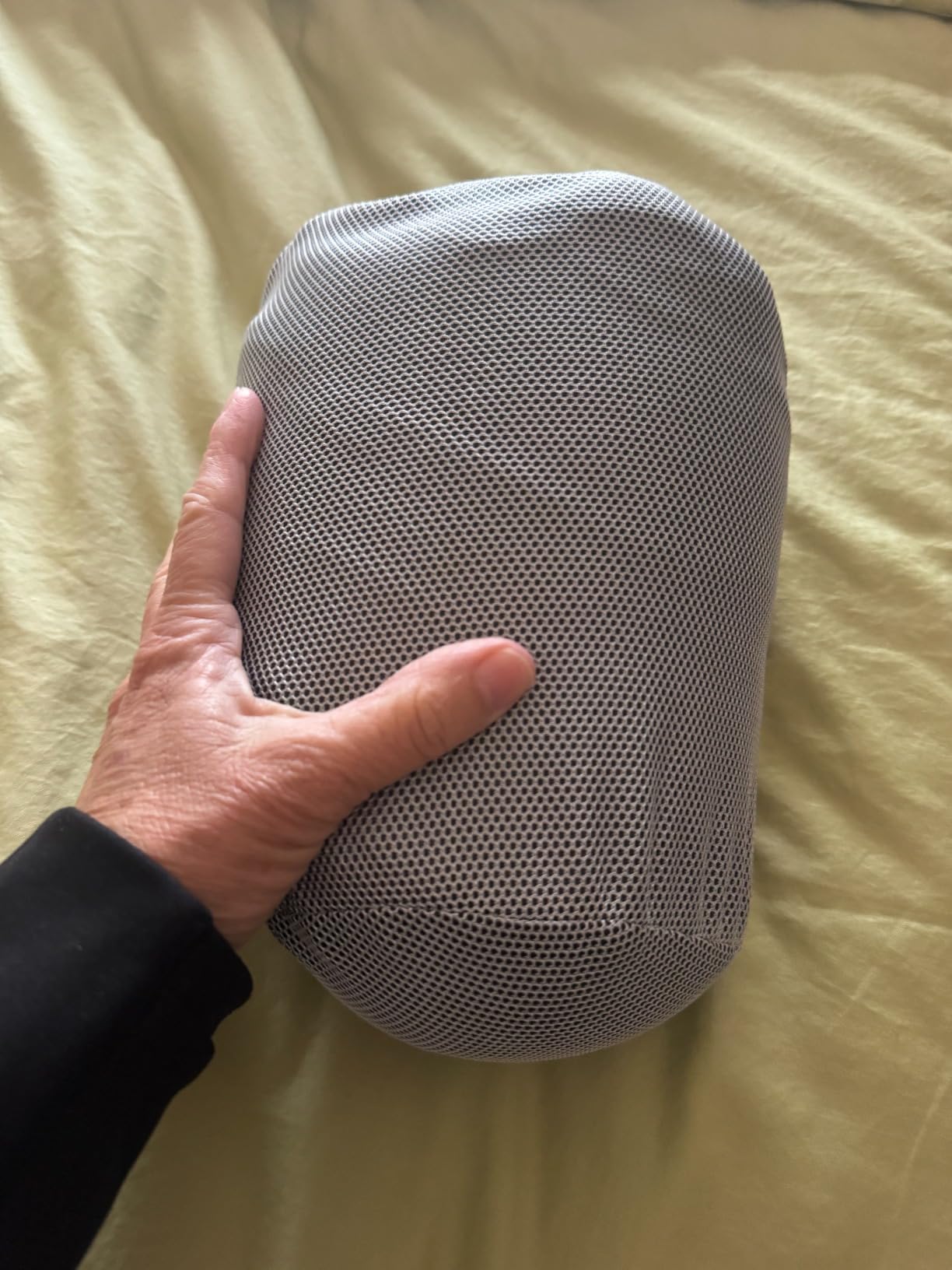 Bespilow Travel Size Cervical Neck Pillow for Sleeping,Ergonomic Support customer photo 1