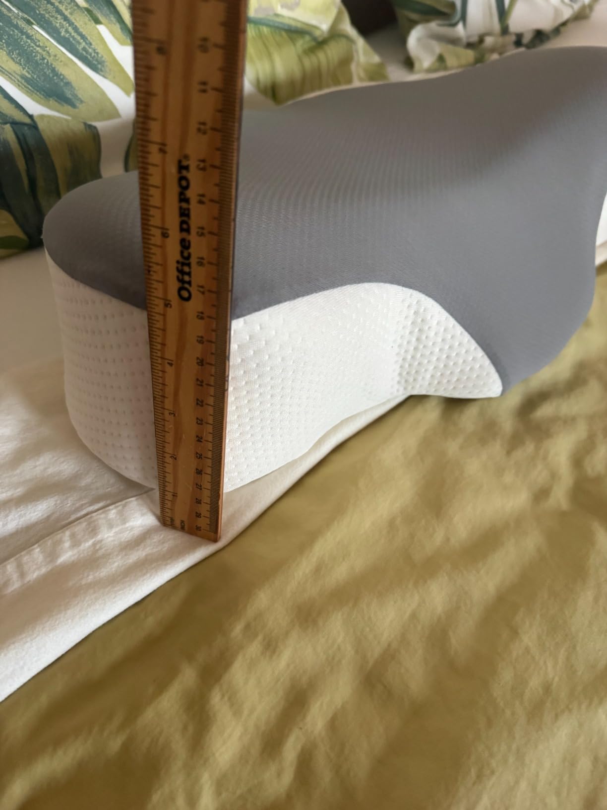 Bespilow Travel Size Cervical Neck Pillow for Sleeping,Ergonomic Support customer photo 2