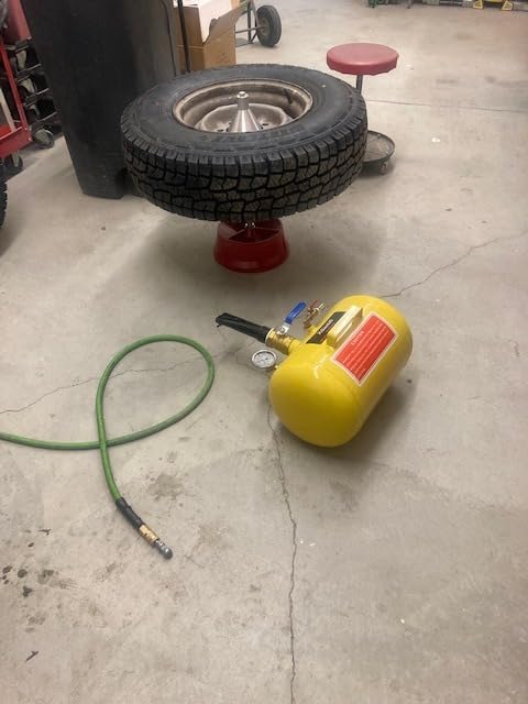 Tire Balancer Portable Bubble Wheel Balancer Tire Changer with Bubble Level for Car Light Truck Wheel Balancing customer photo 1