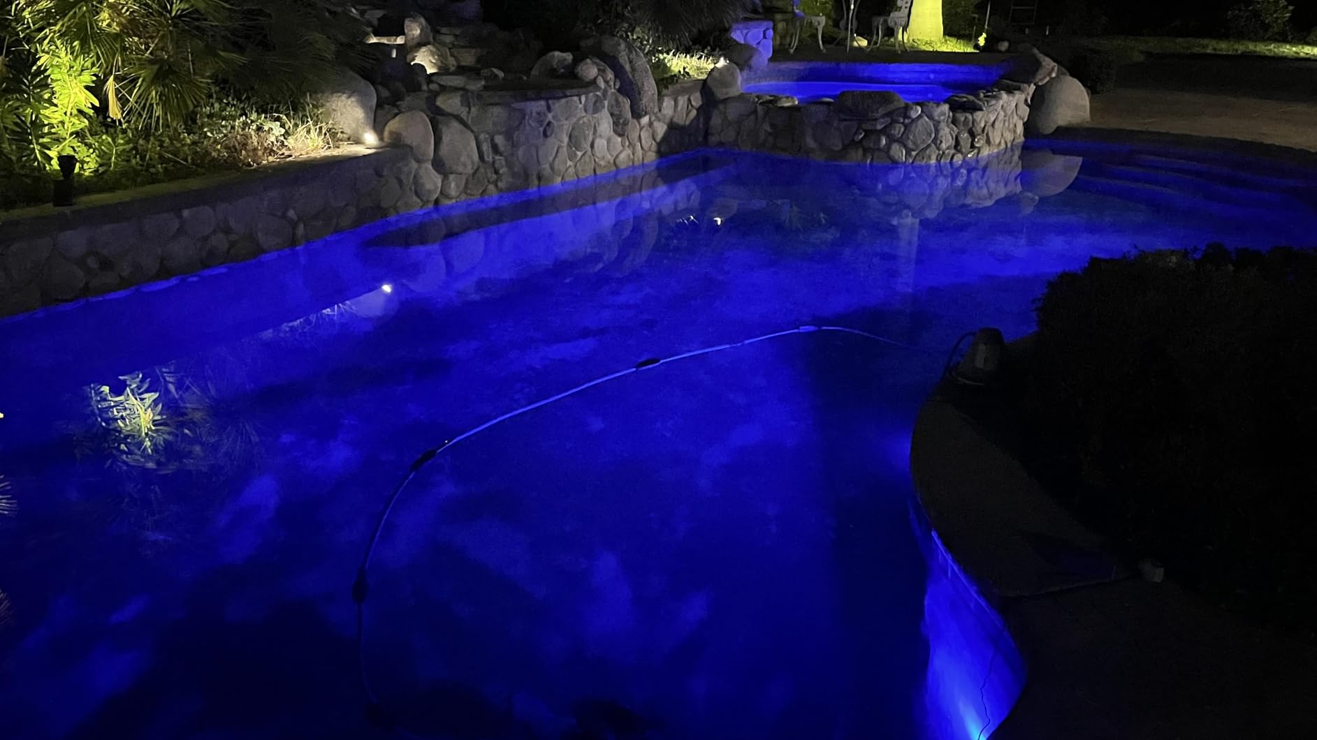 Skairipa Solar Pool Lights with Remote, Submersible Pool Lights 4 Pack | IP68 Waterproof 16 Colors Underwater Solar Powered LED Pool Lights for Above Ground Inground Pool, Pond customer photo 2