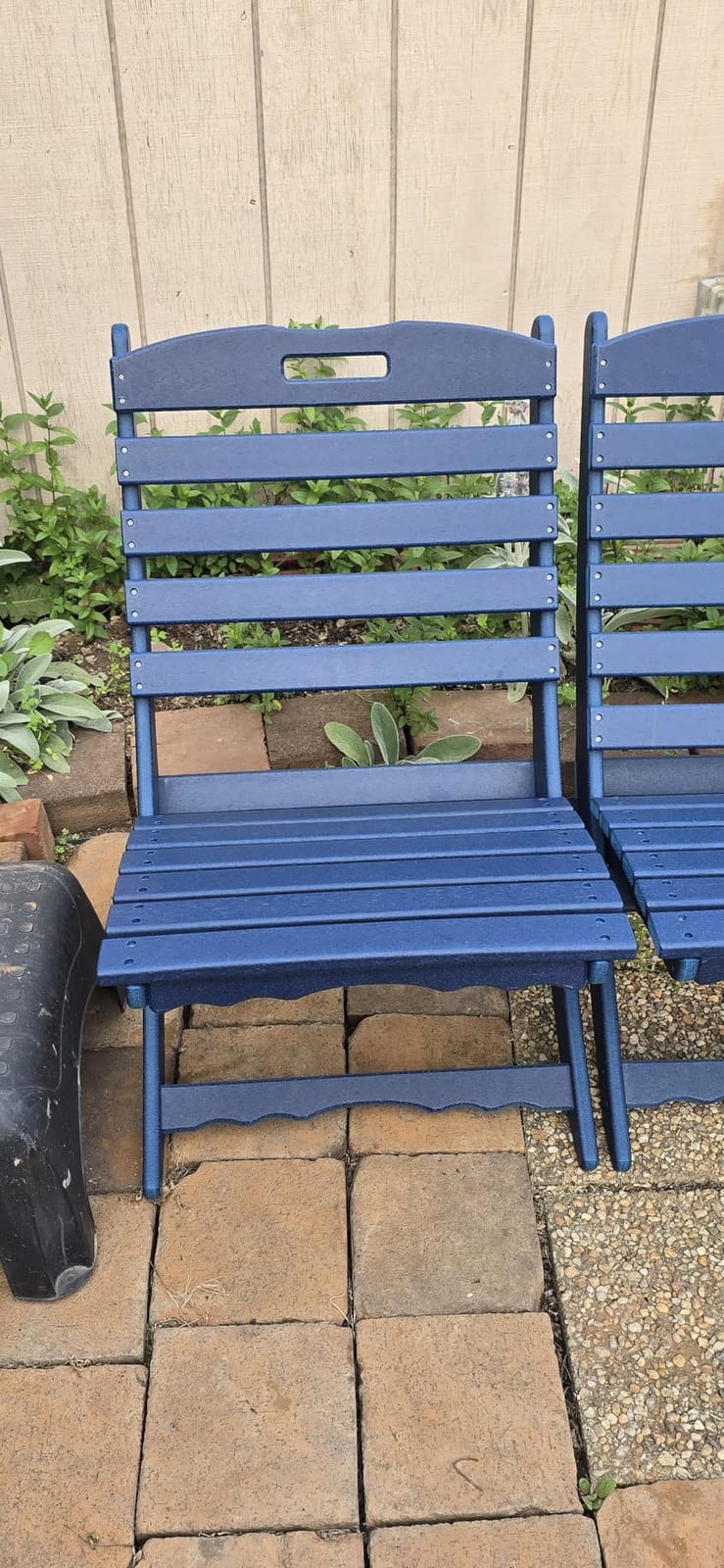 GREENVINES Folding-Xavier-Adirondack-Chairs Set of 2, HDPE Plastic, Black | No Assembly Needed | Portable | All Weather | Low Maintenance for Fire Pit Outdoor Poolside In-pool Patio Deck | Wave customer photo 1