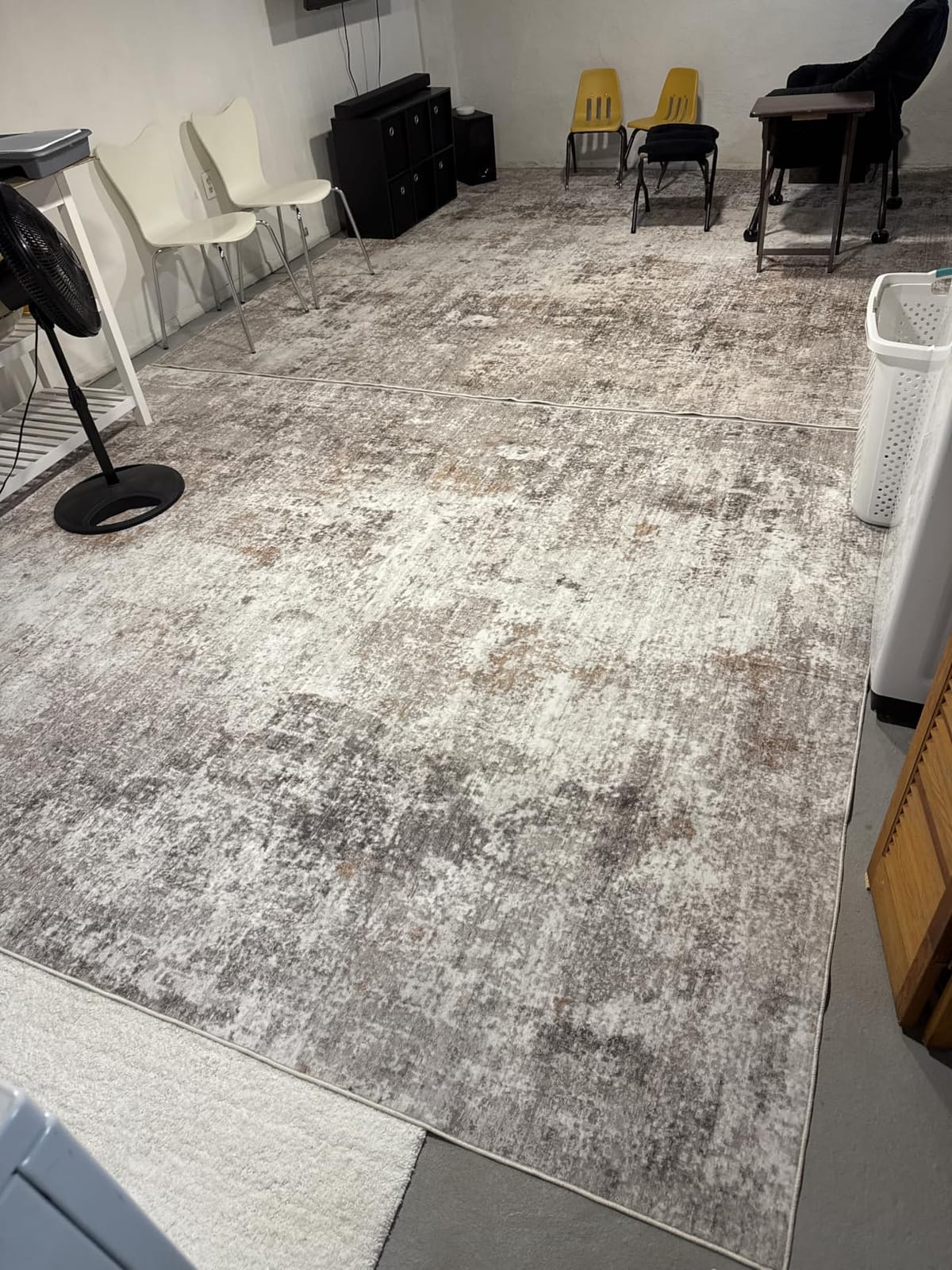 5x7 Non-Slip Machine Washable Area Rug - Modern Abstract Neutral Carpet for Living Room, Bedroom, Kitchen, Dining Room, Office - Soft Low Pile Stain-Resistant Rug with Rubber Backing (Beige, Grey) customer photo 1