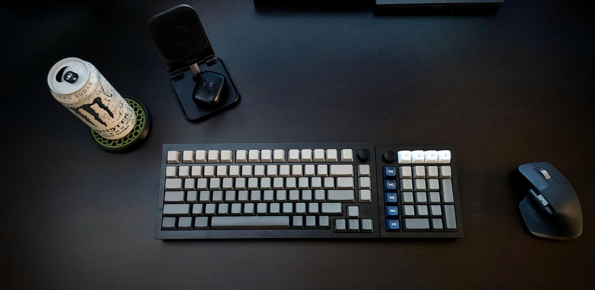 Keychron Q0 Max Wireless Custom Mechanical Numpad, Aluminum Body, Black | 2.4 GHz/Bluetooth/USB-C Wired, QMK Programmable Knob, PBT Keycaps Hot-Swappable, RGB Backlight for Laptop Mac Windows Linux customer photo 1